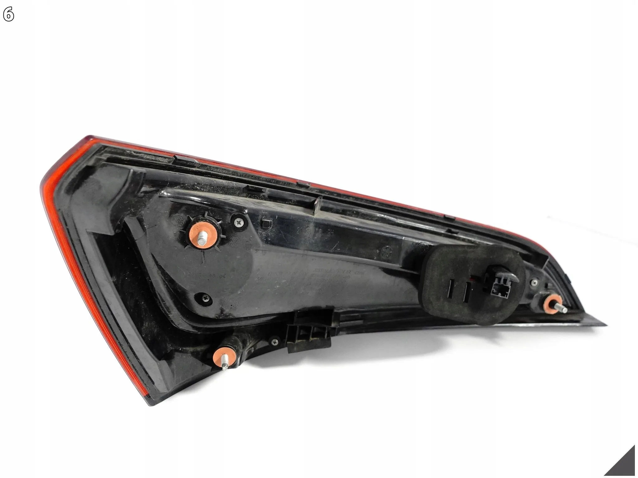 AUDI Q5 SQ5 8R0 LIFT 12-16 LAMPA LED W BŁOTNIK PRAWA TYŁ EU 8R0945094C SJ3 c10533a7e595d64800f3045d832d4019