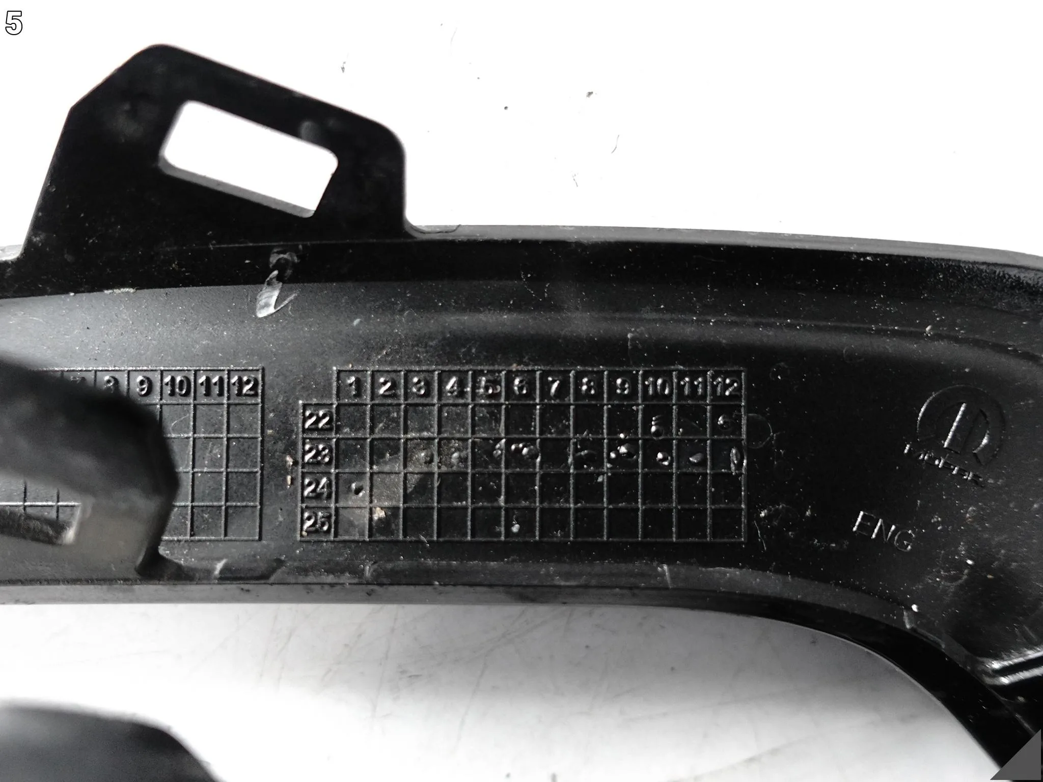 OPEL CORSA F VI 6 LIFT 23- LISTWA DOKŁADKA W ZDERZAK LEWA PRZÓD 8b88f0b19e8541d6c49806dc7b3cb116