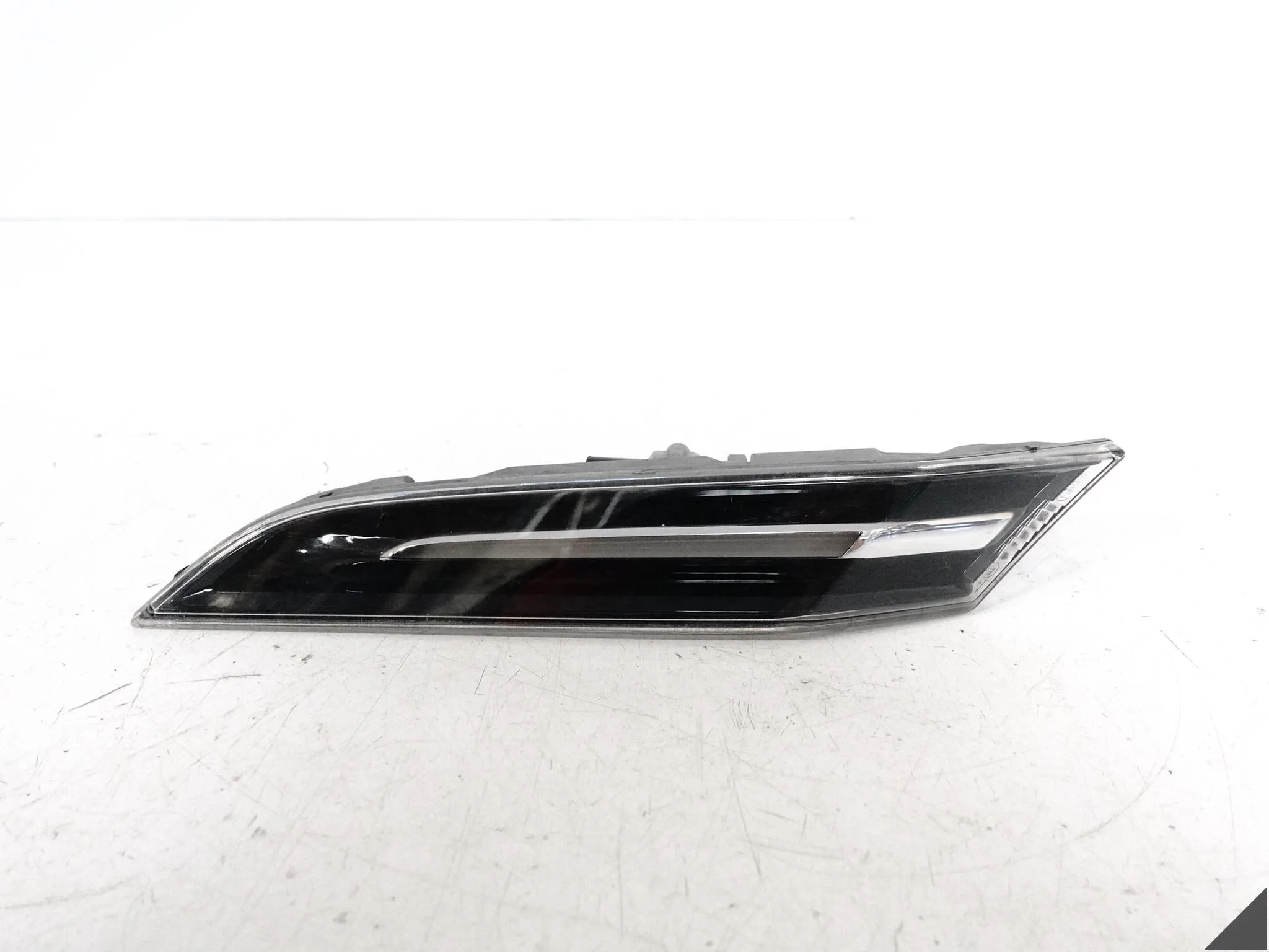 PORSCHE 911 992 TURBO GT3 19- KIERUNKOWSKAZ LED LAMPA LEWY W ZDERZAK PRZÓD d0c8e02b93669ef65d5b516d5c465b7d