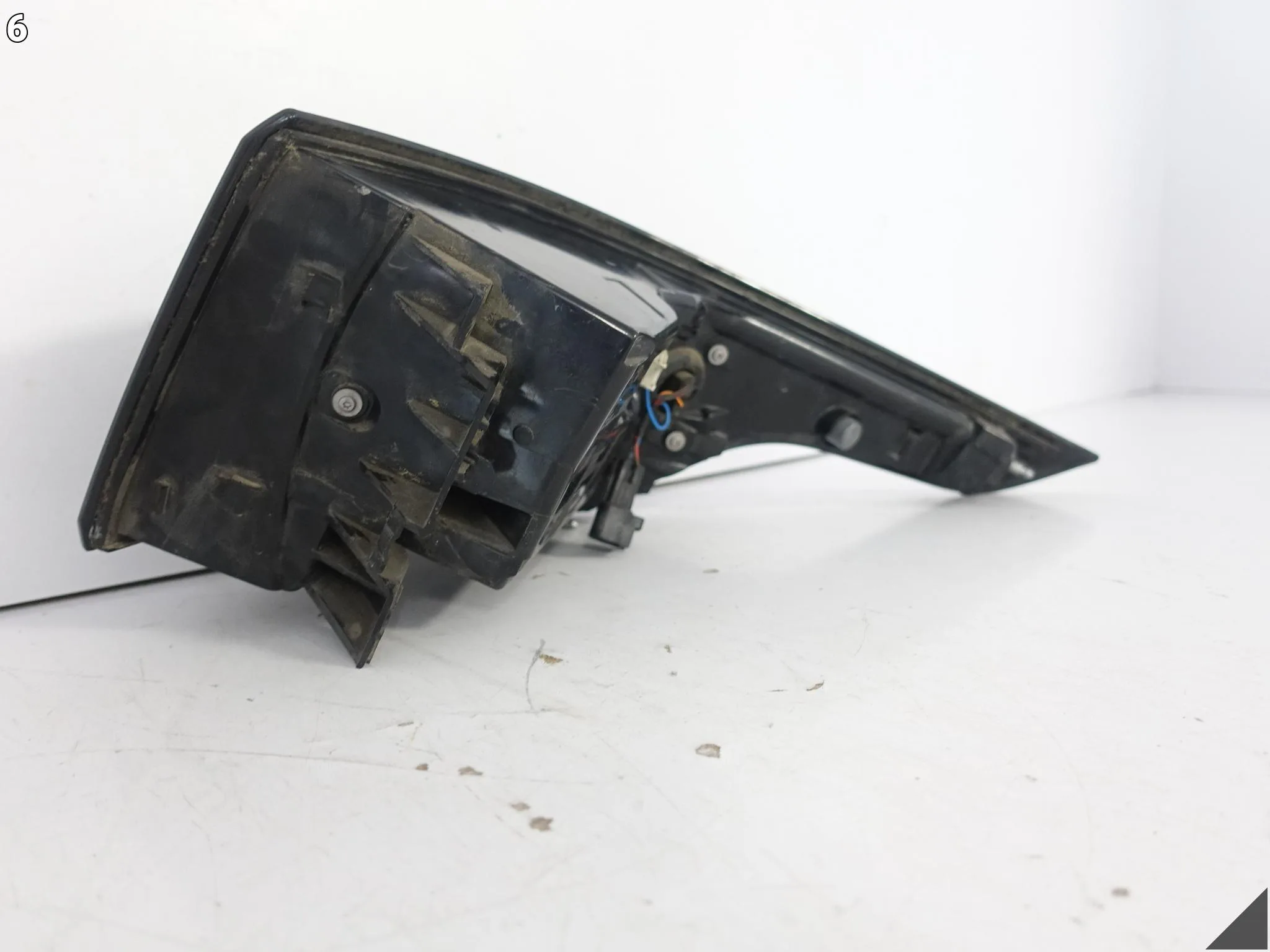 RANGE ROVER SPORT II L494 13-18 LAMPA LED W BŁOTNIK TYŁ LEWA db8689978ea5ed9e4d24a2183a92e28e
