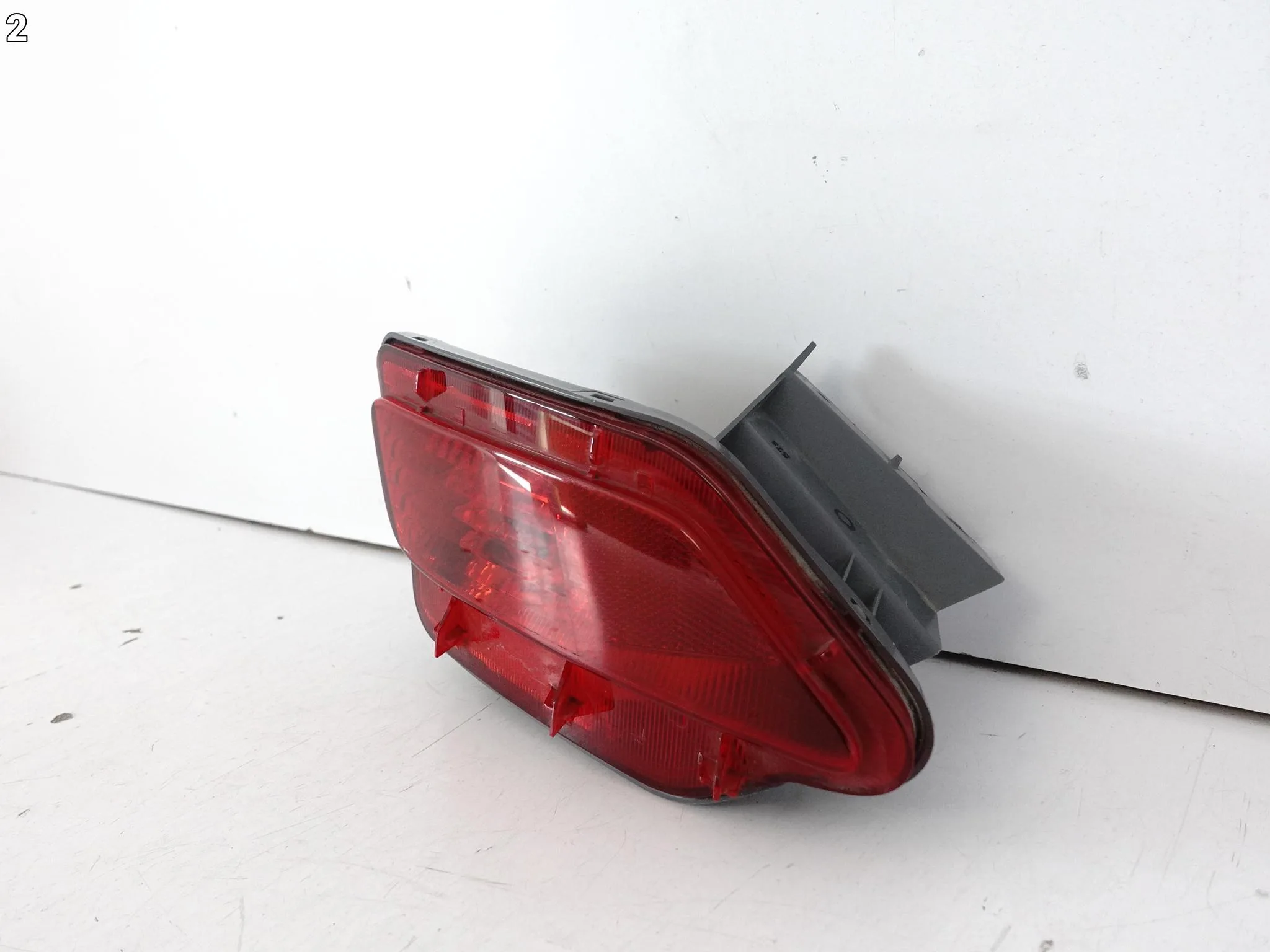 TOYOTA RAV4 IV XA40 12-15 LAMPA ŚWIATŁO PRZECIWMGIELNE W ZDERZAK TYŁ LEWA a39d3834864b7db0f3ecc3a82c1b763c