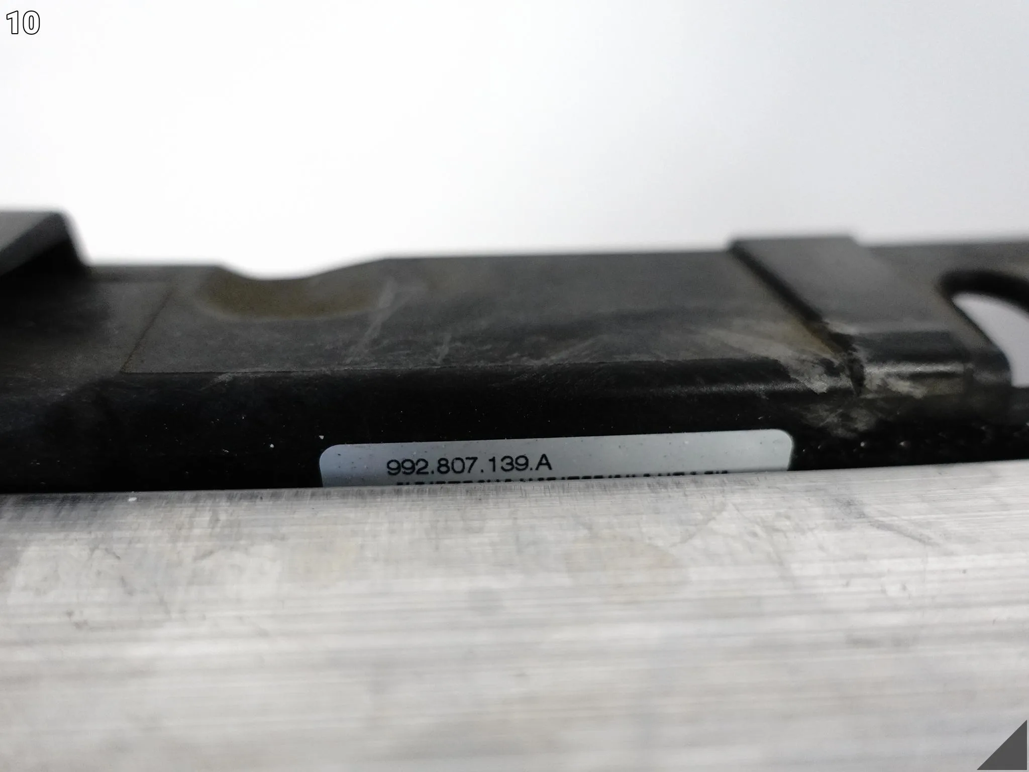 PORSCHE 911 992 19- BELKA WSPORNIK WZMOCNIENIE ABSORBER ŚLIZG ZDERZAK PRZÓD ae3a23791c7051a6954471027aecd3e3