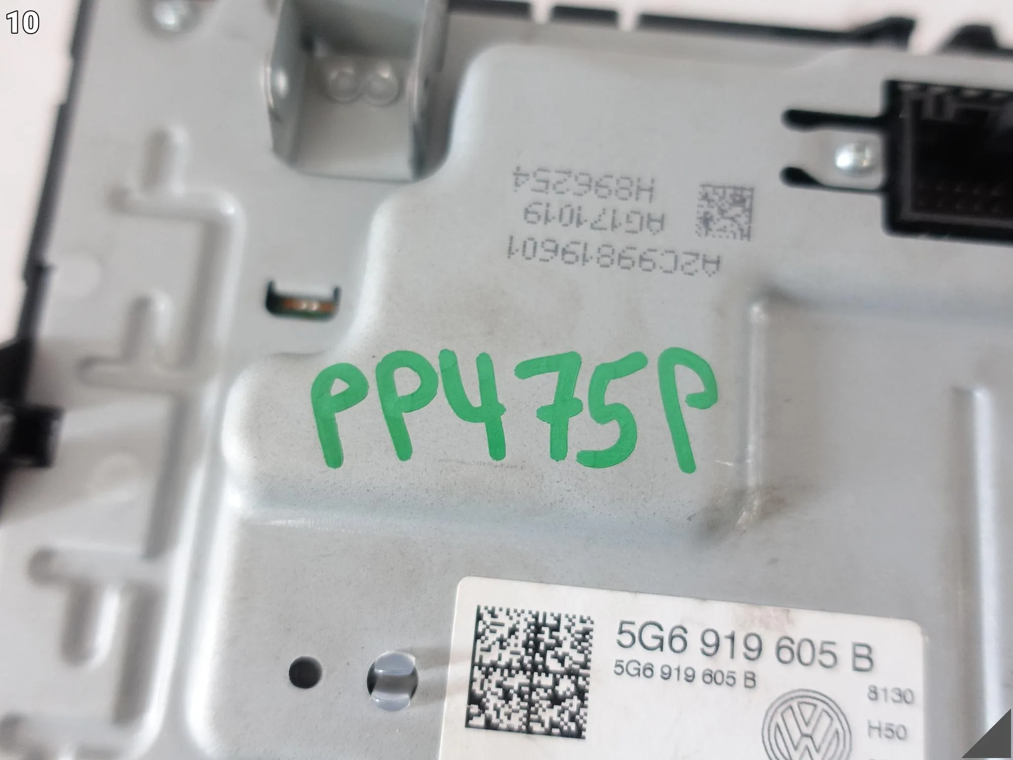 VW GOLF 7 VII 5G0 5G6 TIGUAN 5NA PASSAT B8 3G0 MONITOR WYŚWIETLACZ LCD b7dfa090086cc732693e6c95ceb03d9f