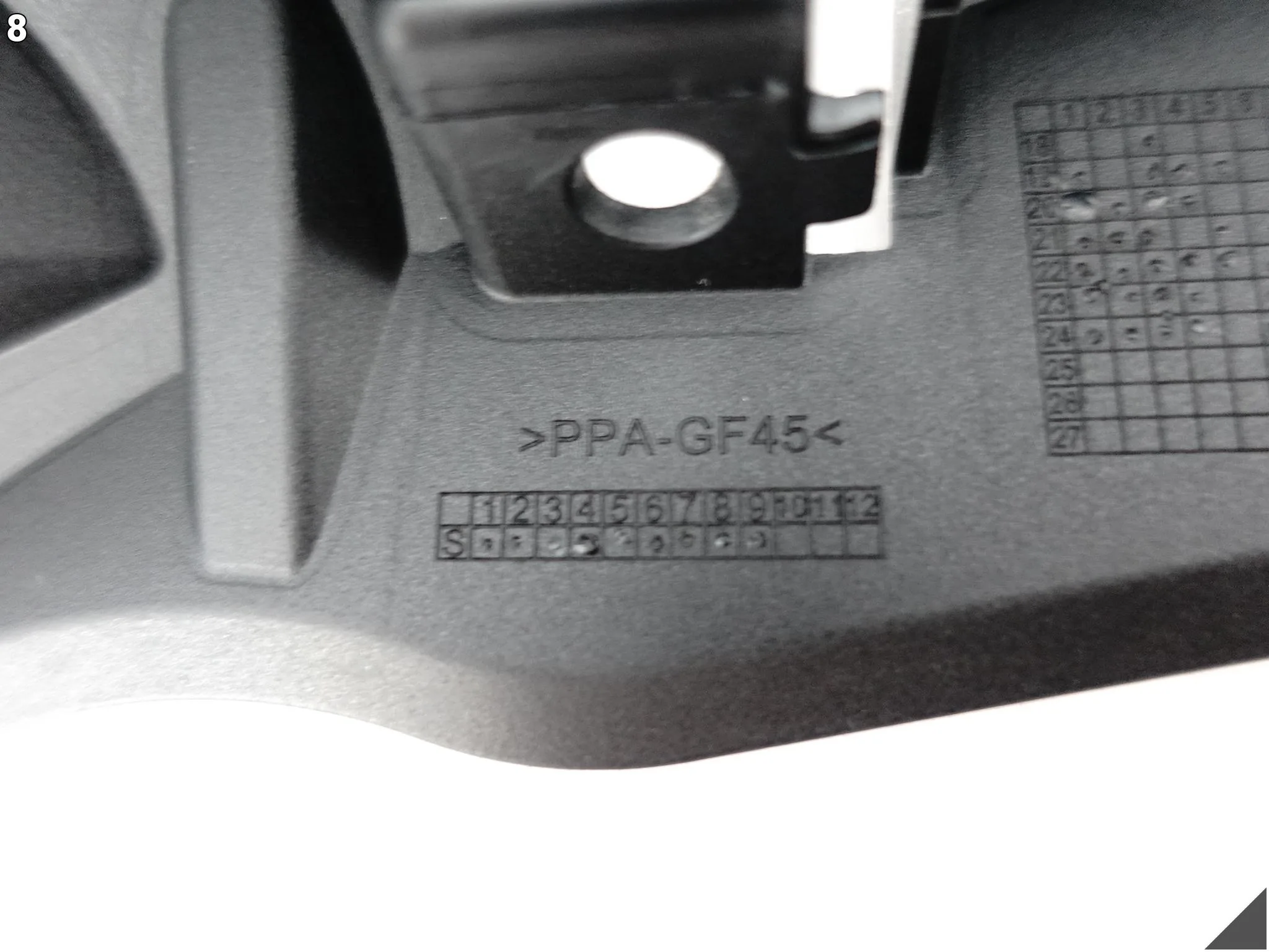 PORSCHE 911 992 SPORT DESIGN PACKAGE 19- OSŁONA ŚLIZG RURY WYDECHOWEJ R OK1 bbf331e567c721c8485609aff972d15b