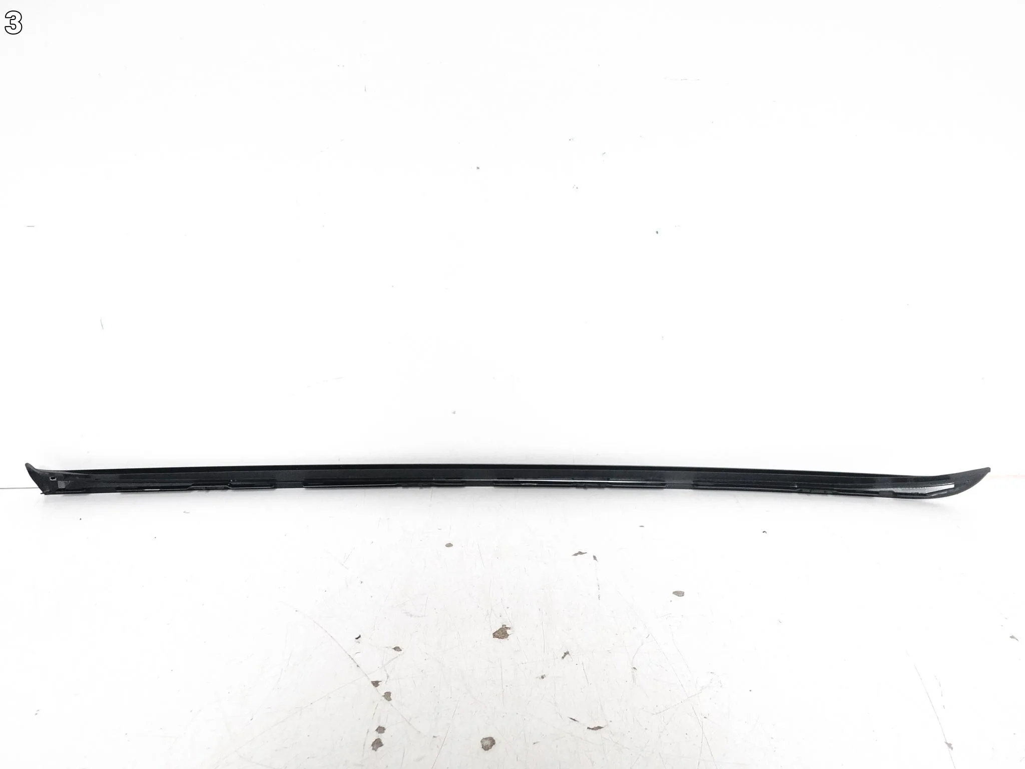 TOYOTA YARIS IV GR XP210 20- LISTWA USZCZELKA SZYBY CZOŁOWEJ PRAWA d08587c124fb4f1a0b4aeda96c645c3b