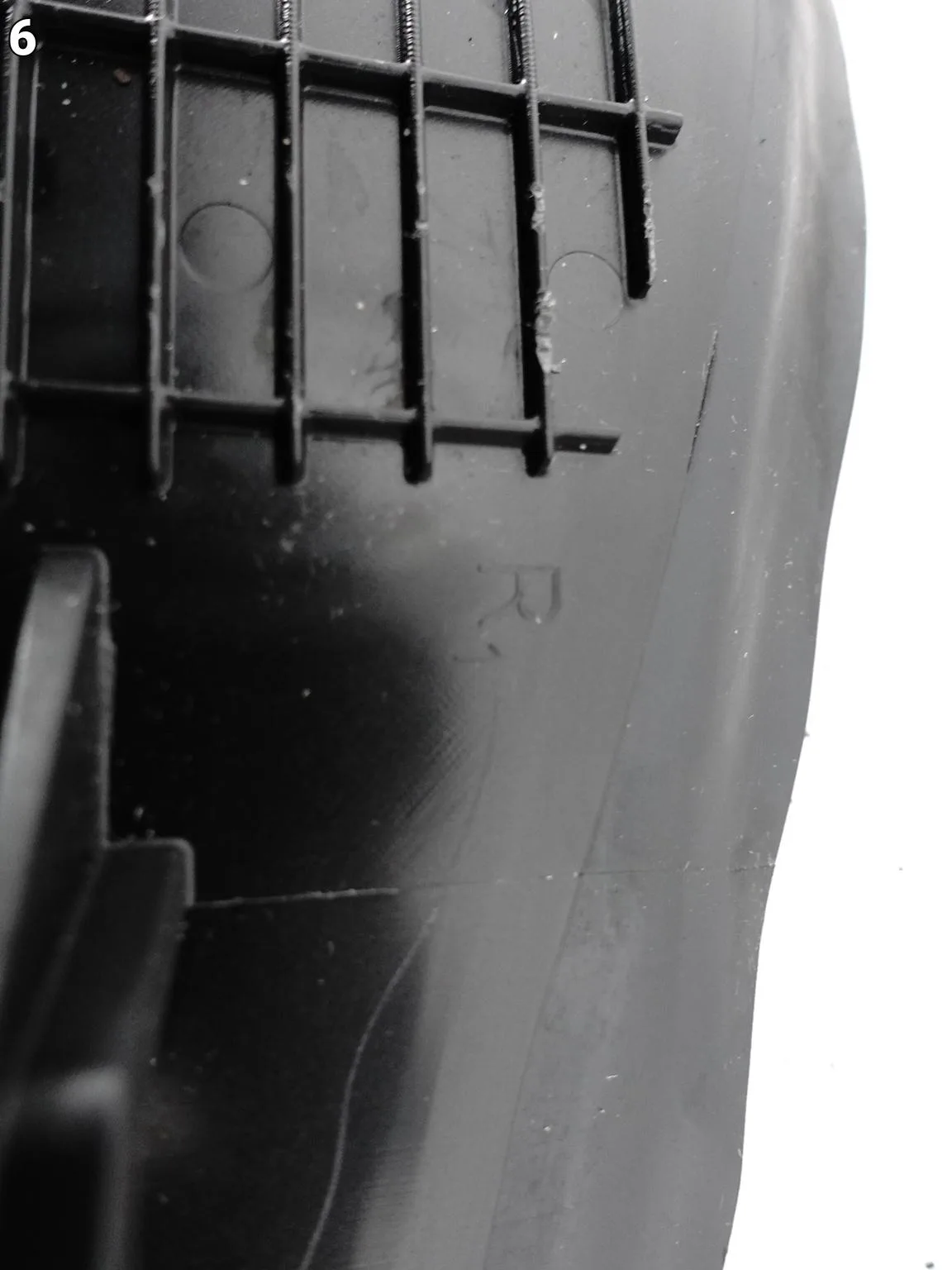 SKODA FABIA IV 6VA 21- LISTWA WYGŁUSZENIE USZCZELKA W BŁOTNIK PRZÓD PRAWA a6514b6584a05997e50a02d1380da66b