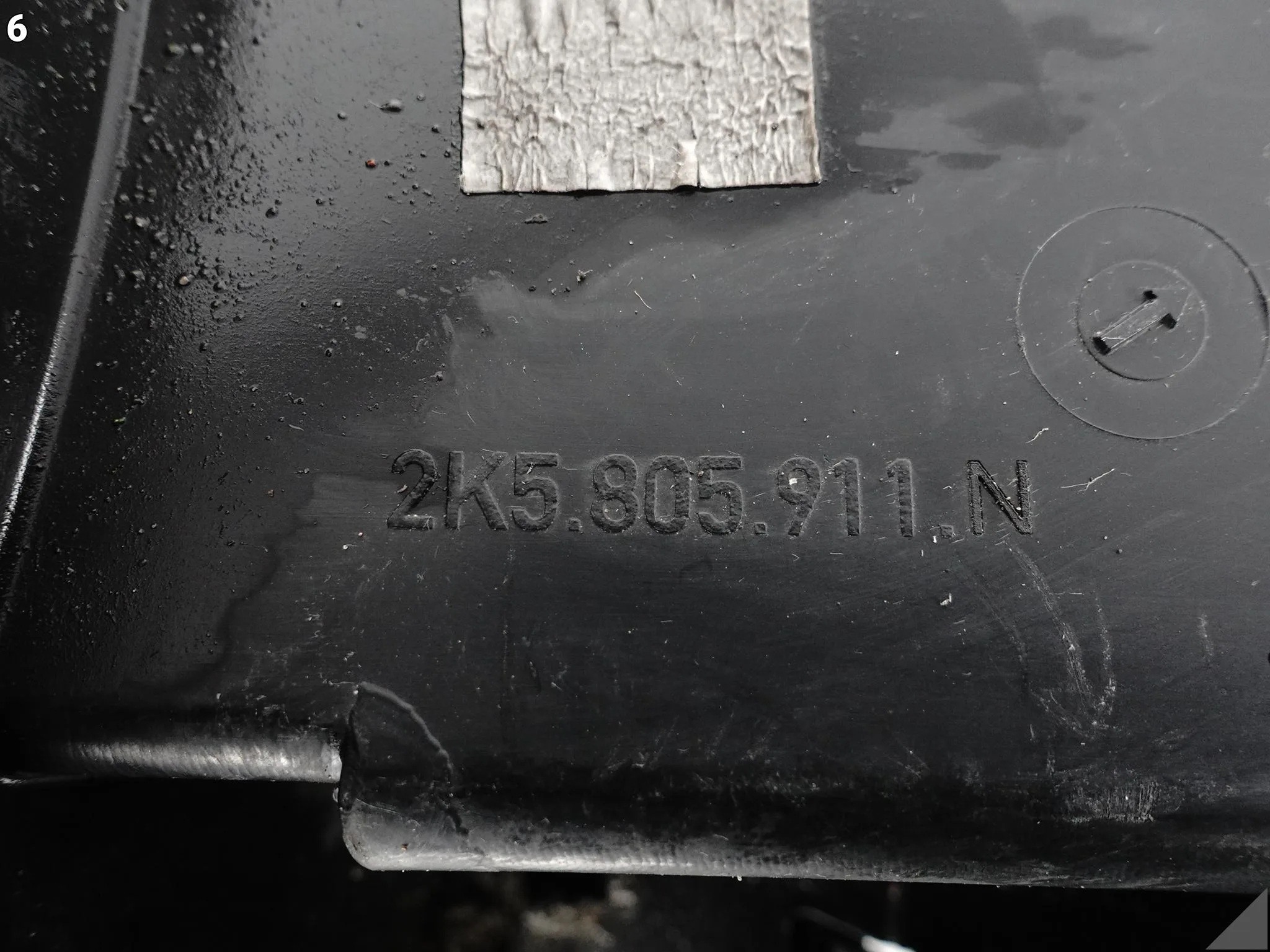 VW CADDY 2K5 III LIFT 15-20 NADKOLE POSZYCIE OSŁONA WNĘKI KOŁA PRZÓD LEWE 9f7c180611142b7e9505cf76a9b6996e