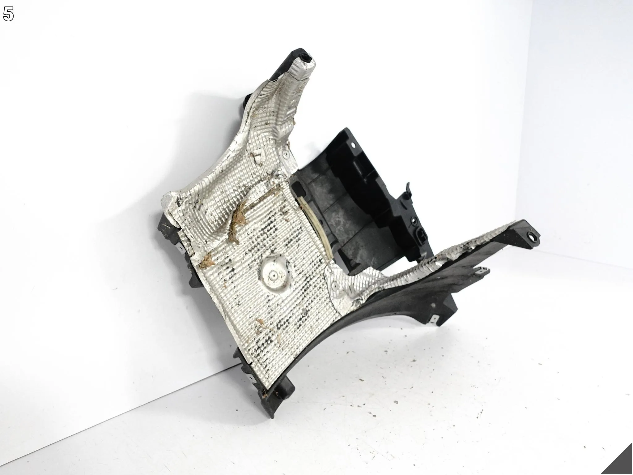 PORSCHE 911 991 GT3RS LIFT 18-19 ŚLIZG ZDERZAK NADKOLE OSŁONA LEWY TYŁ d3eb28dd4987020a2824ad517d4c4d22
