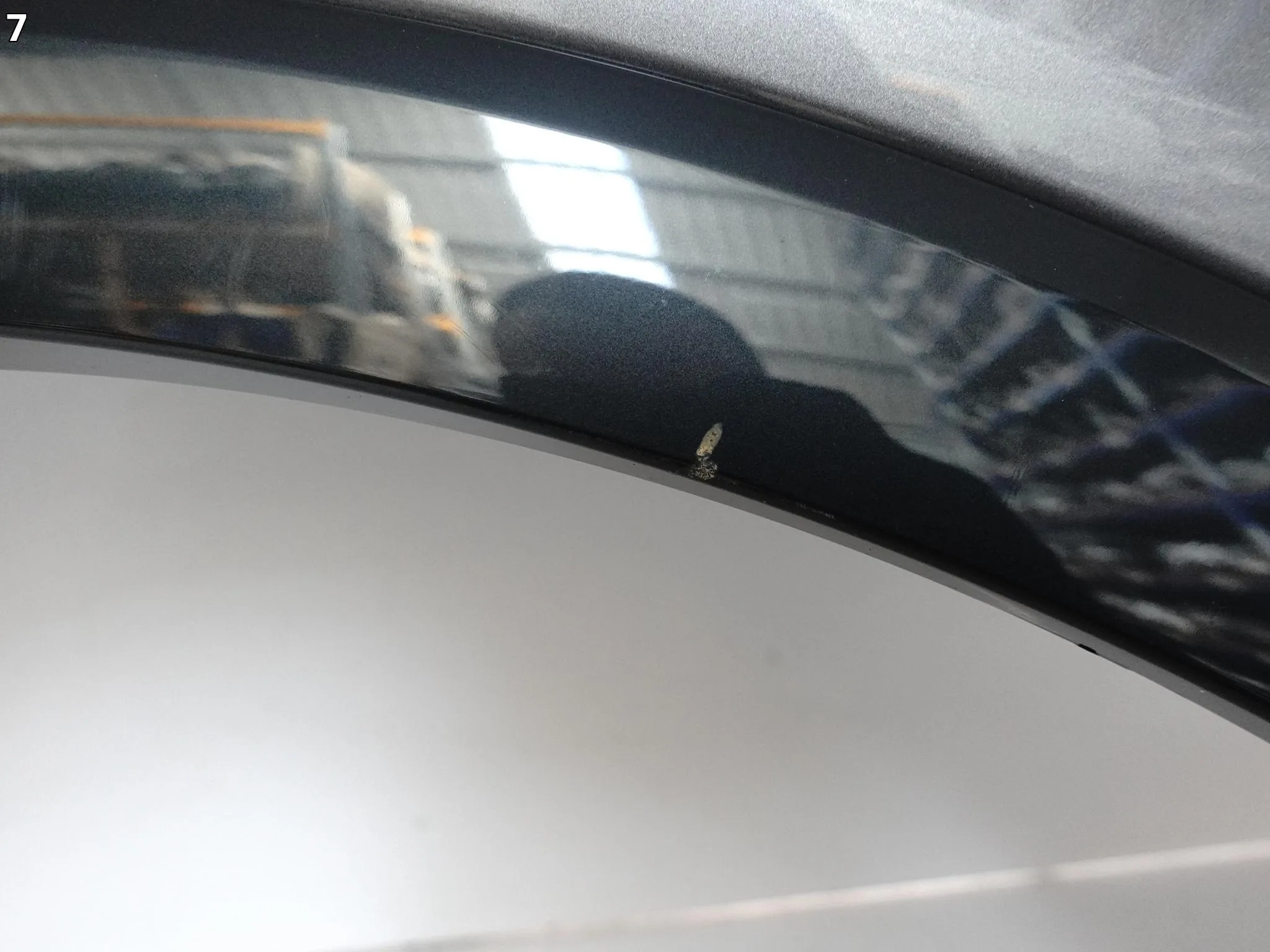 AUDI Q4 E-TRON 89A 21- BŁOTNIK FENDER LISTWA PRAWY PRZÓD fb45e00f7238af49fb5d2fa95a0a5a23