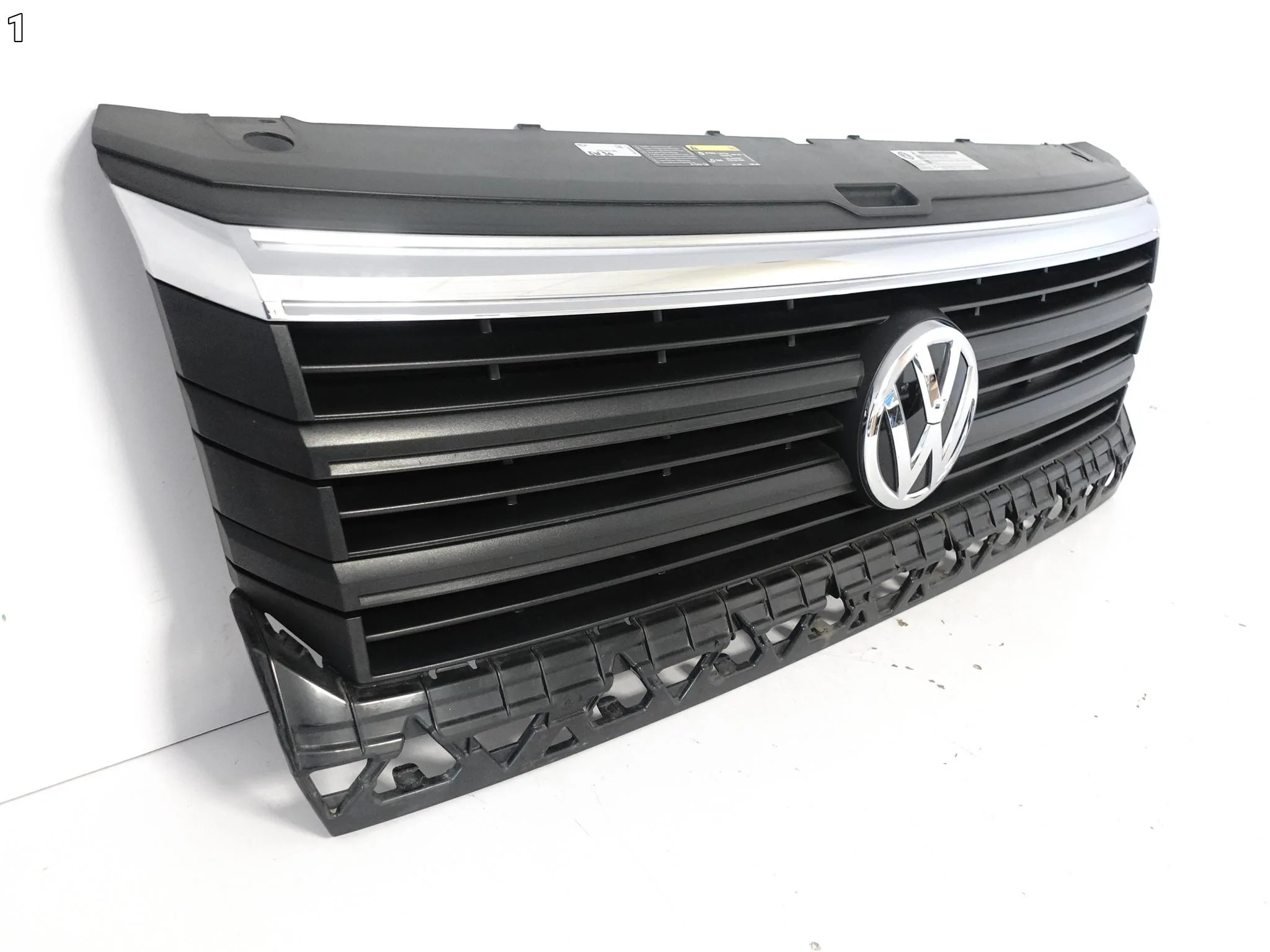 VW CRAFTER II 2 7C0 SY/SZ 17- GRILL ATRAPA ZNACZEK EMBLEMAT LISTWA CHROM 84e6bd92a78d78720bd38548ee6f5ec0