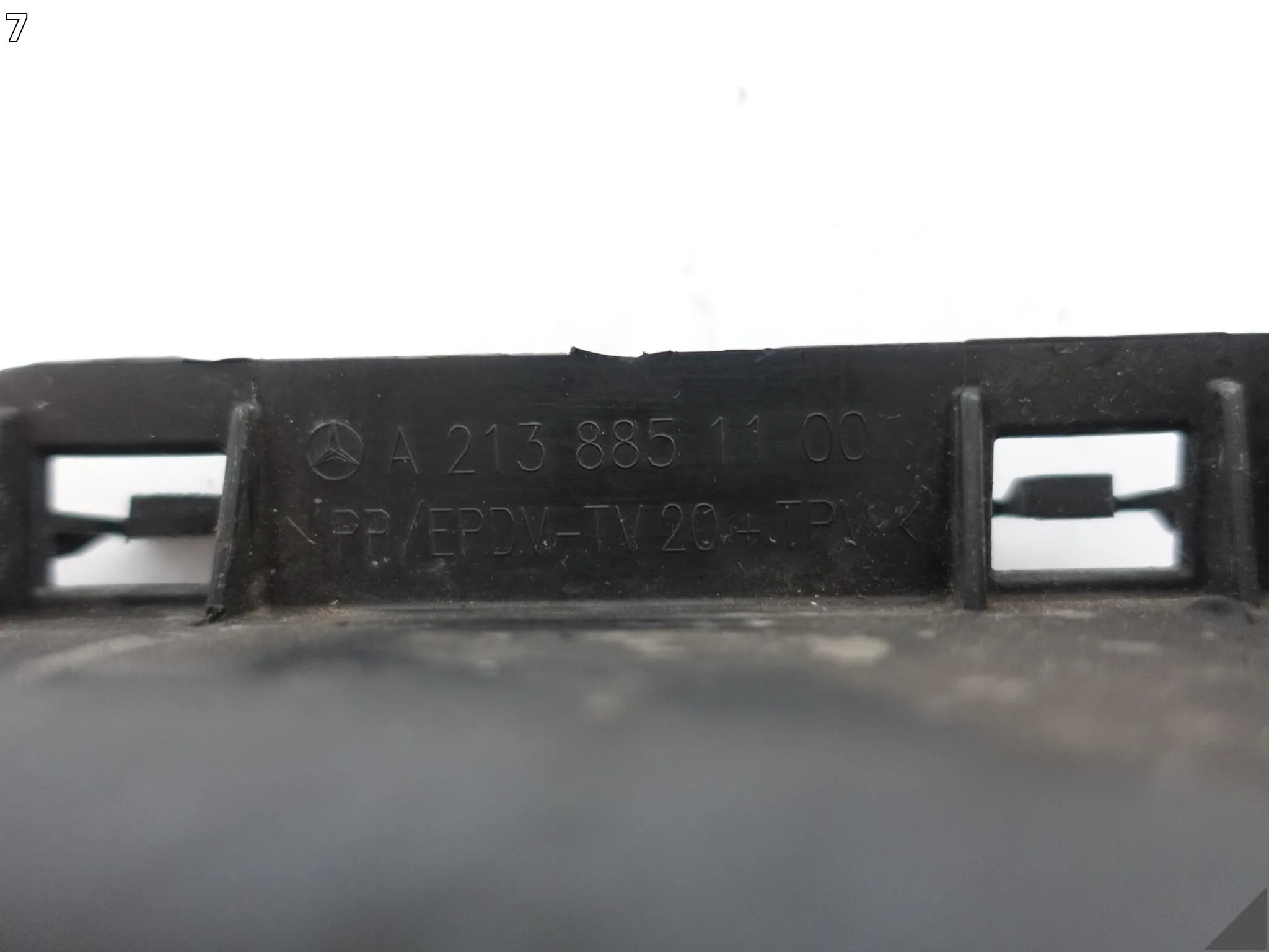 MERCEDES E-KLASA W213 C238 A238 16-20 KIEROWNICA POWIETRZA W GRILL PRZÓD ca35d8a6d30771302d2961995e1f8ffa