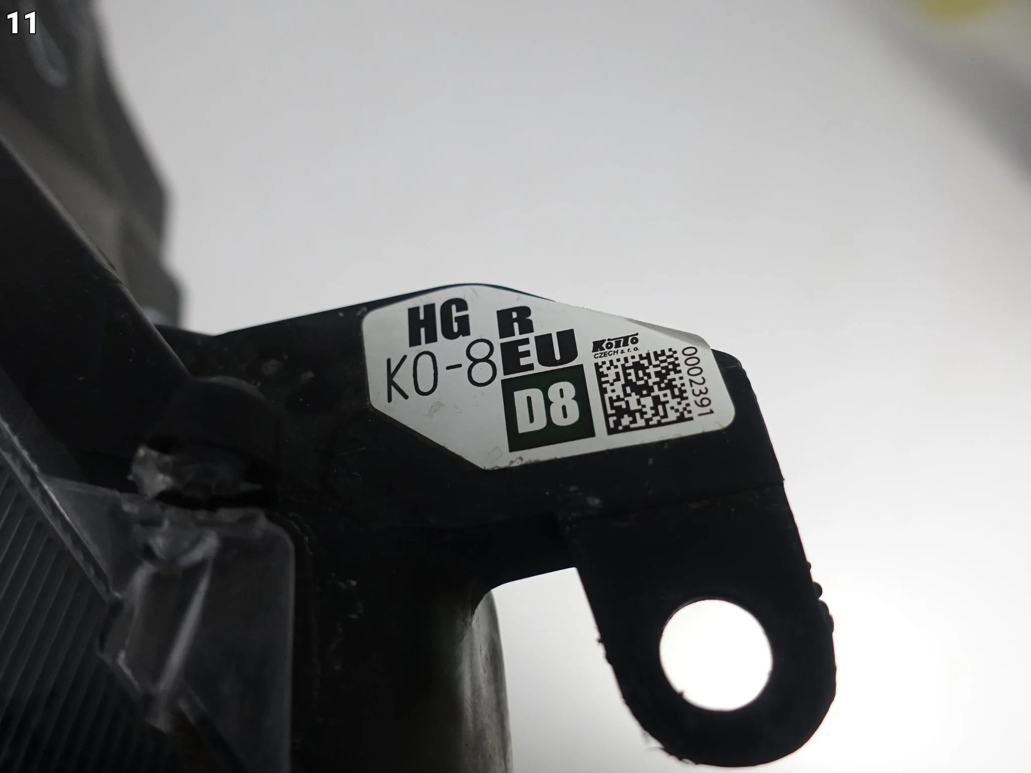 TOYOTA YARIS IV (4 GENERACJA) XP210 GR 20- LAMPA FULL LED PRAWA PRZÓD EU 1db1ea3894a0237cdd2370a1685e3ca2