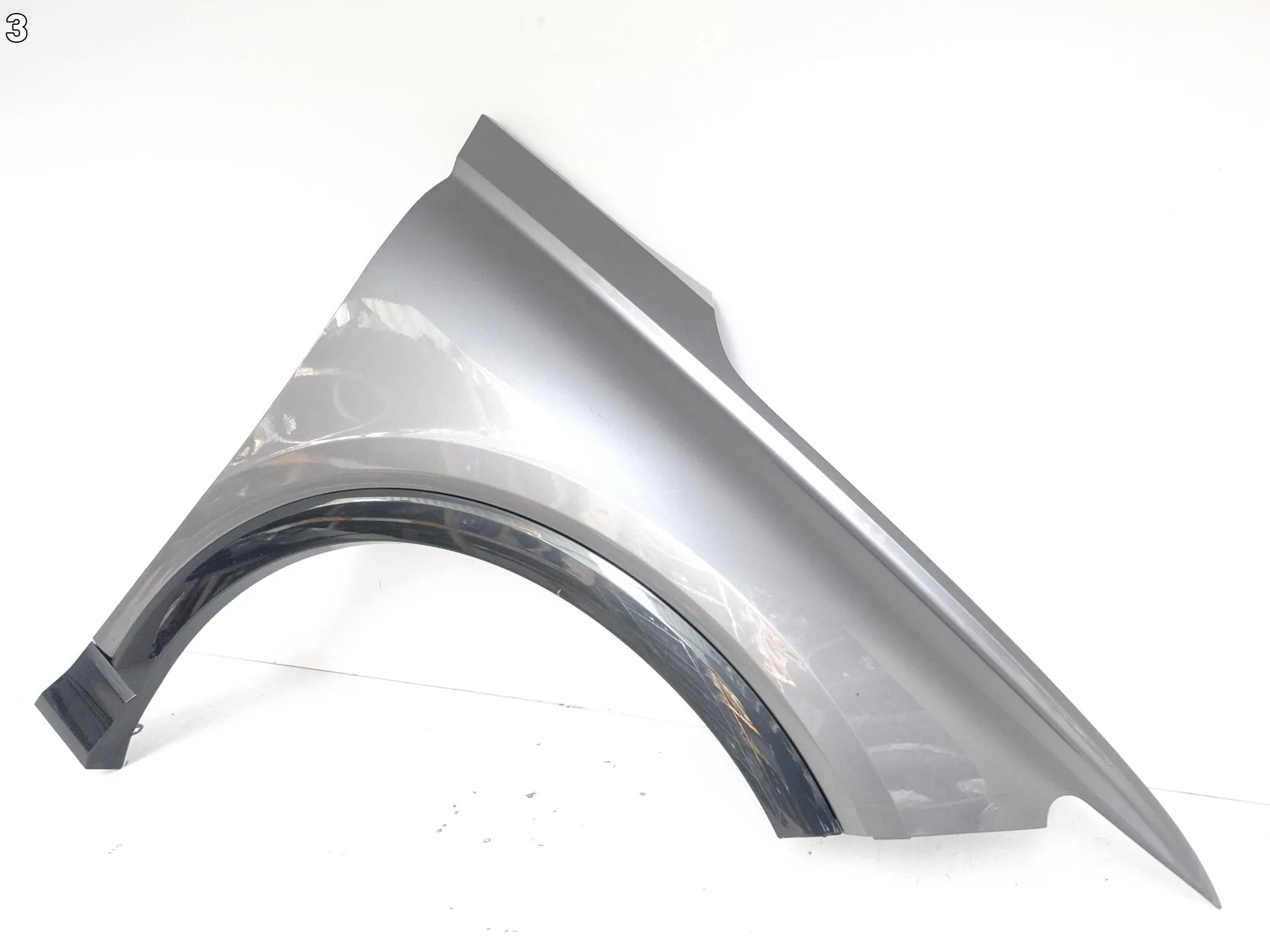 AUDI Q4 E-TRON 89A 21- BŁOTNIK FENDER LISTWA PRAWY PRZÓD d36b8fbe81d7eee77066a204532b9277