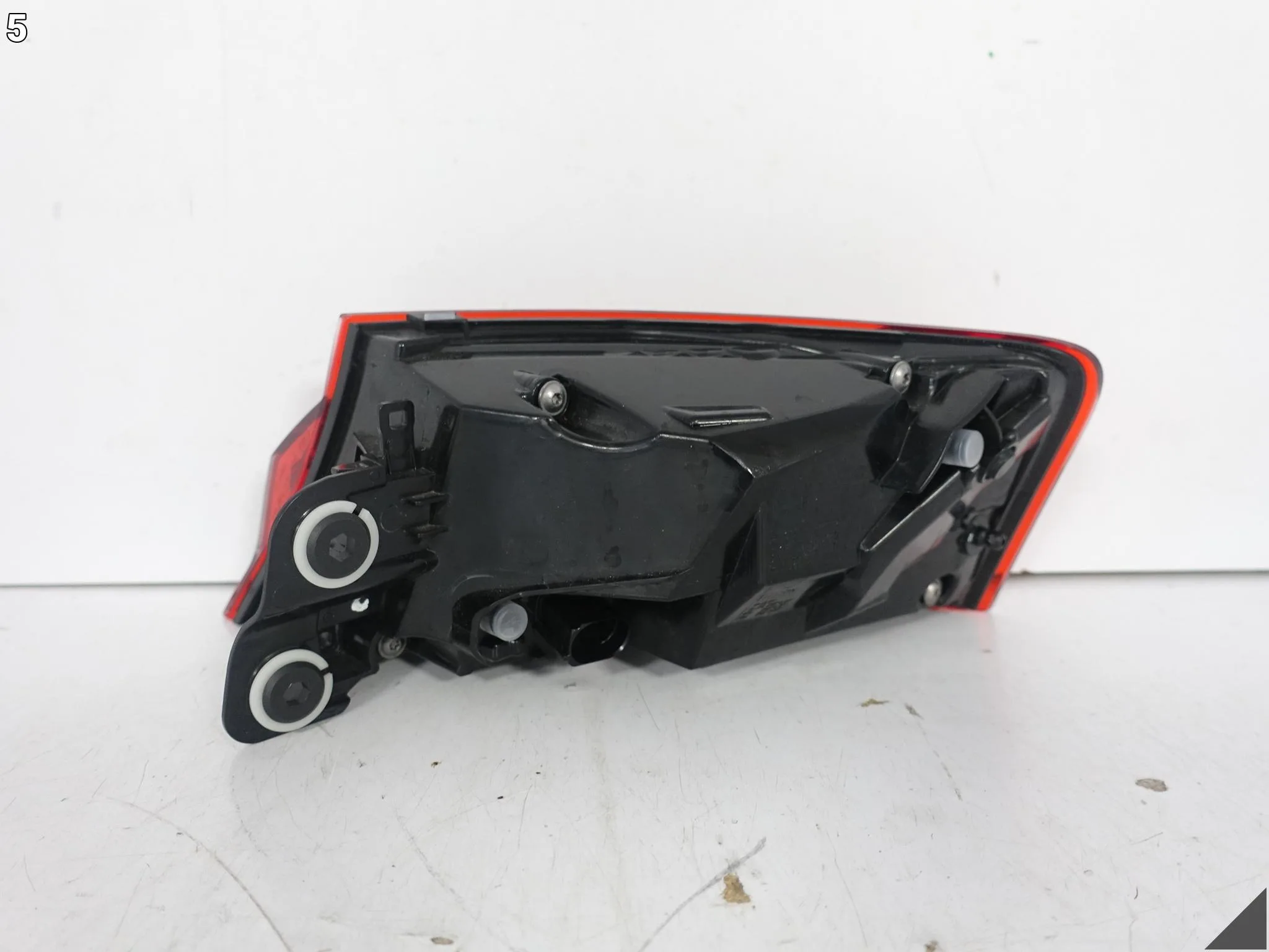 AUDI A5 S5 8W6 F5 B9 LIFT 19-23 LAMPA LED MATRIX HIGH W BŁOTNIK TYŁ LEWA EU 6ab8b8b0bb42afca3e9d3c68e98d087c