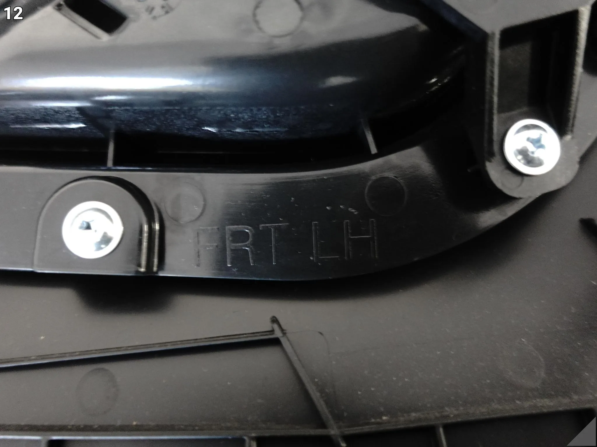 HYUNDAI iX20 10-19 TAPICERKA BOCZEK DRZWI PANEL STEROWANIA LEWA PRZÓD c41f424f82f4f8809e3d790cb753c9e4