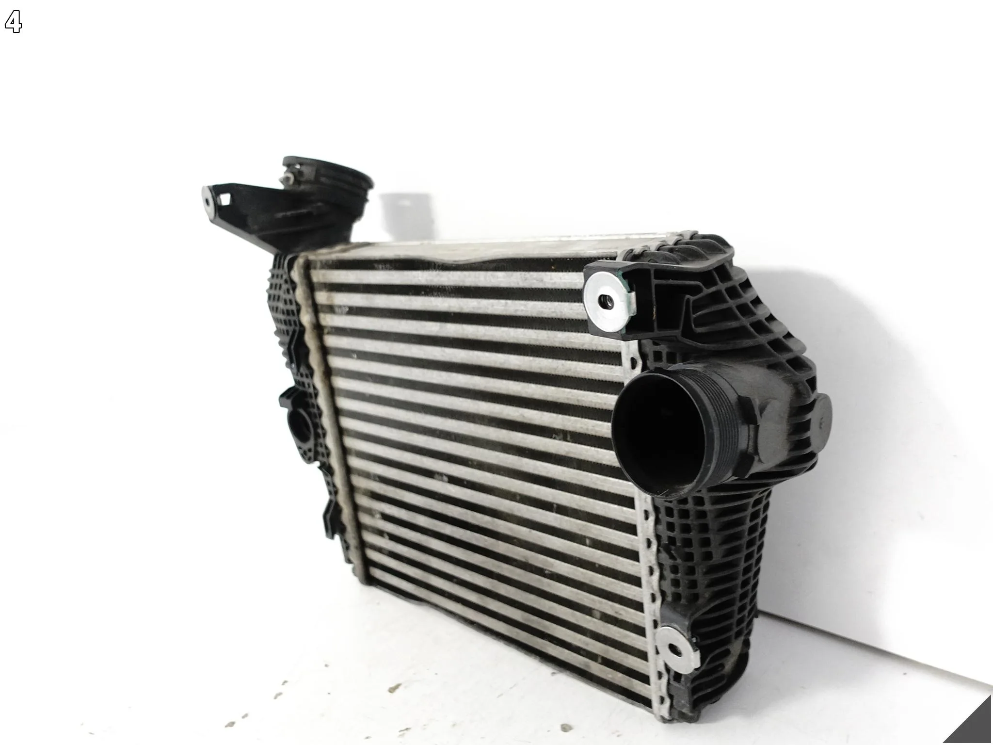 PORSCHE MACAN 95B GTS TURBO 14-18 INTERCOOLER CHŁODNICA POWIETRZA LEWA fa7390d5d17ad67980c30433f7448ee3