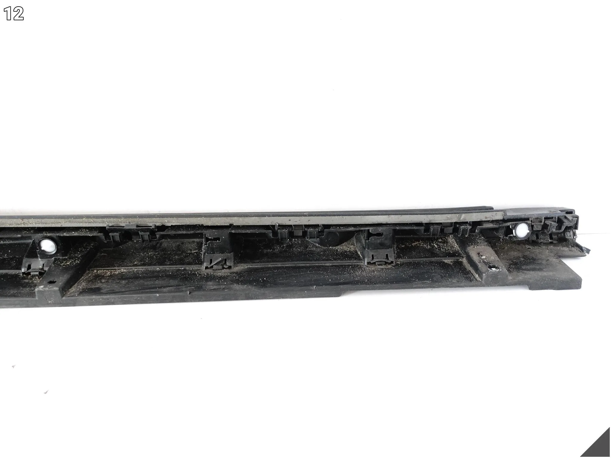 SKODA ENYAQ IV 5LA 20- LISTWA PRÓG NAKŁADKA OSŁONA PROGOWA LEWA 5LA853855A 6e700c9b23b3cca378fc4238fb62e5e1