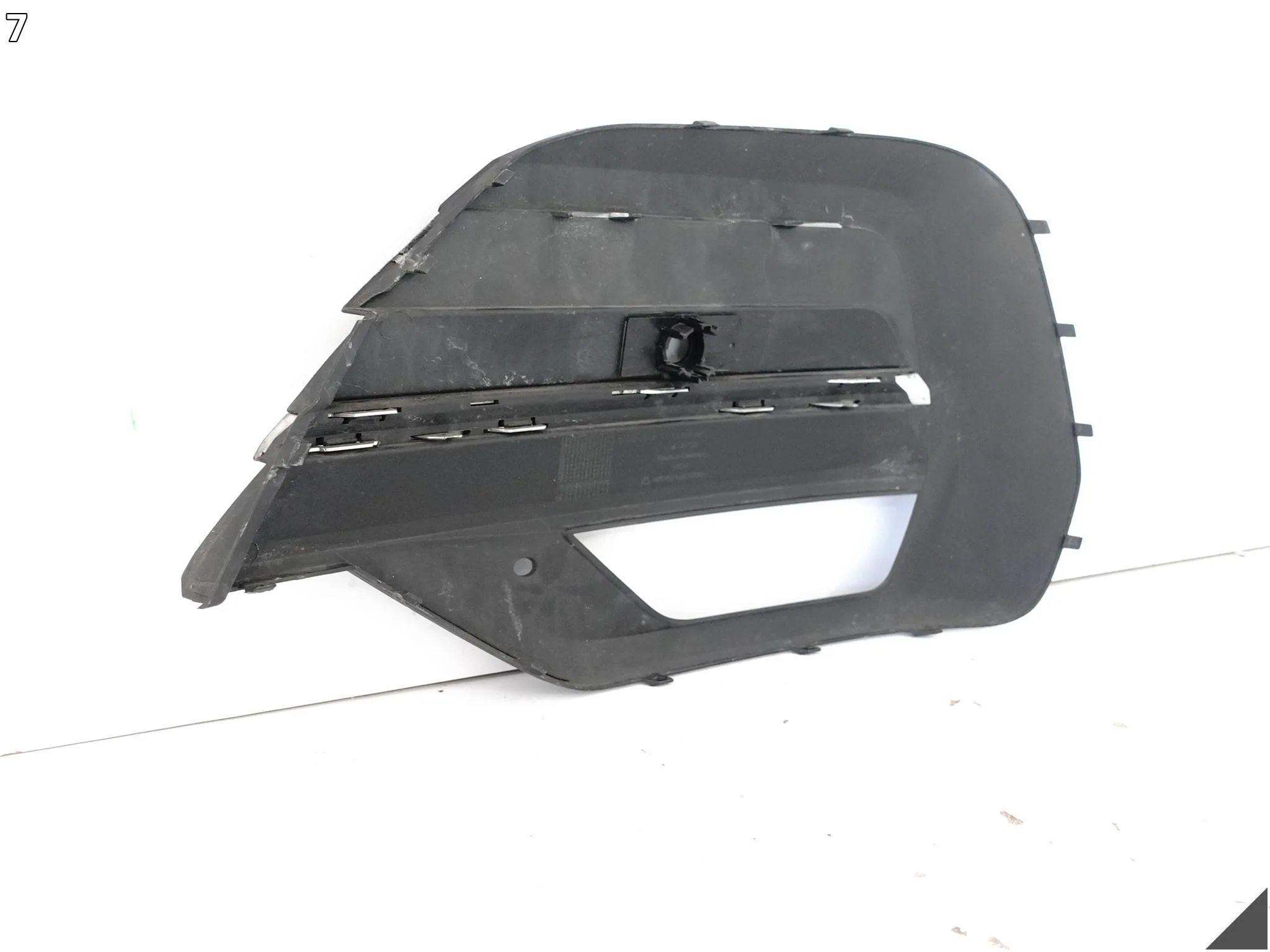 VW T6 T6.1 MULTIVAN LIFT 7L1 19-23 KRATKA ATRAPA W ZDERZAK PRZÓD PRAWY PDC 9ff0993153d2481a51f9996b557dad61
