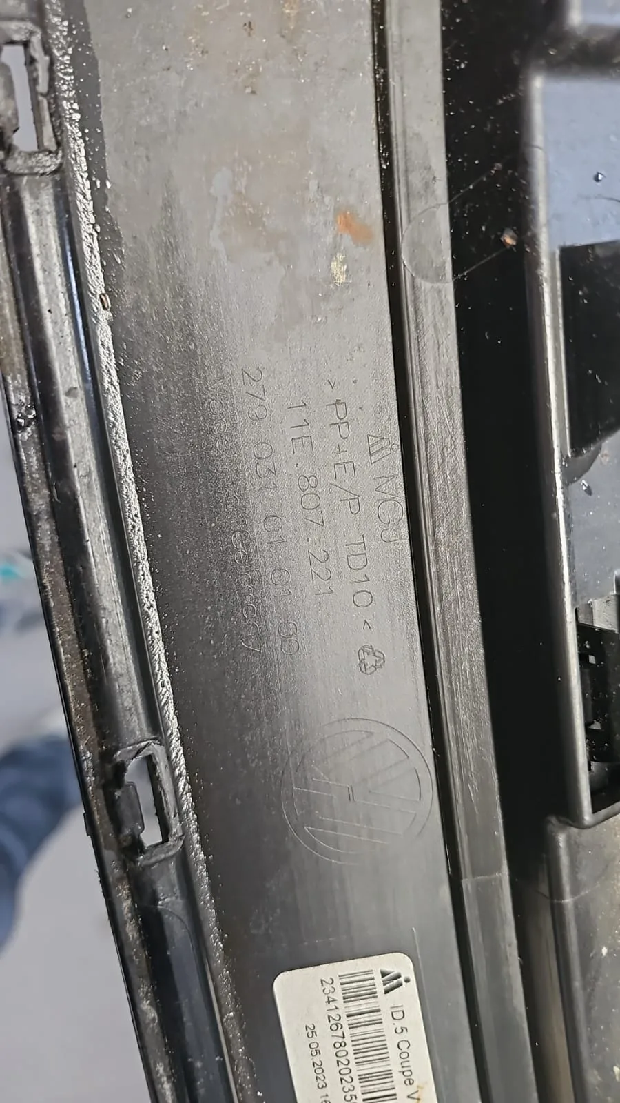 VW ID.5 ID5 11E 22- ZDERZAK BUMPER WSPORNIK WZMOCNIENIE BLENDA PRZÓD 2b0e55c532ee9b653ba9639549c9c15c