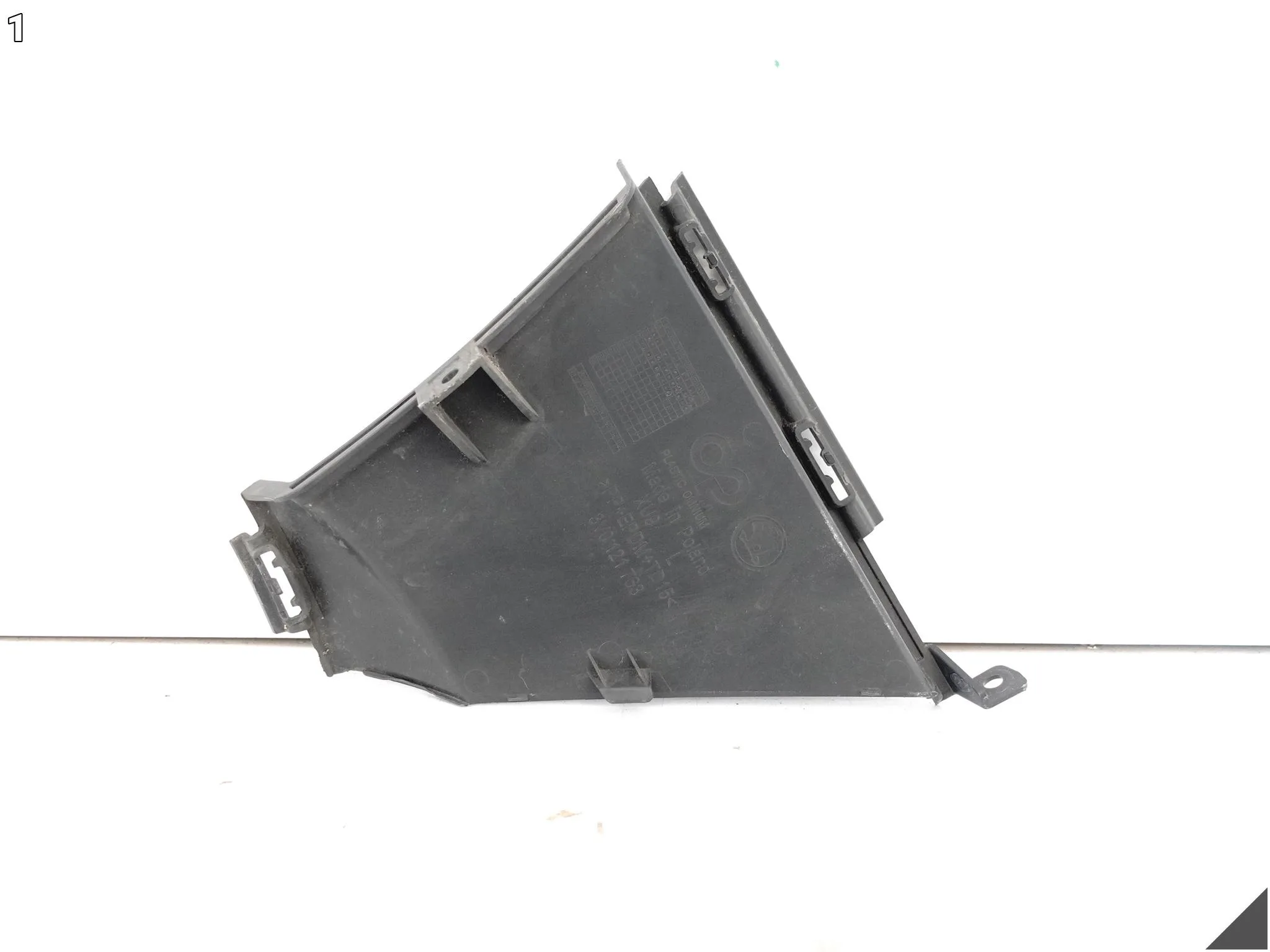 SKODA SUPERB III 3 3V0 LIFT 19-24 KIEROWNICA POWIETRZA ZDERZAK LEWA PRZÓD 0c34c3db4567c867ae7e551483f83c8f