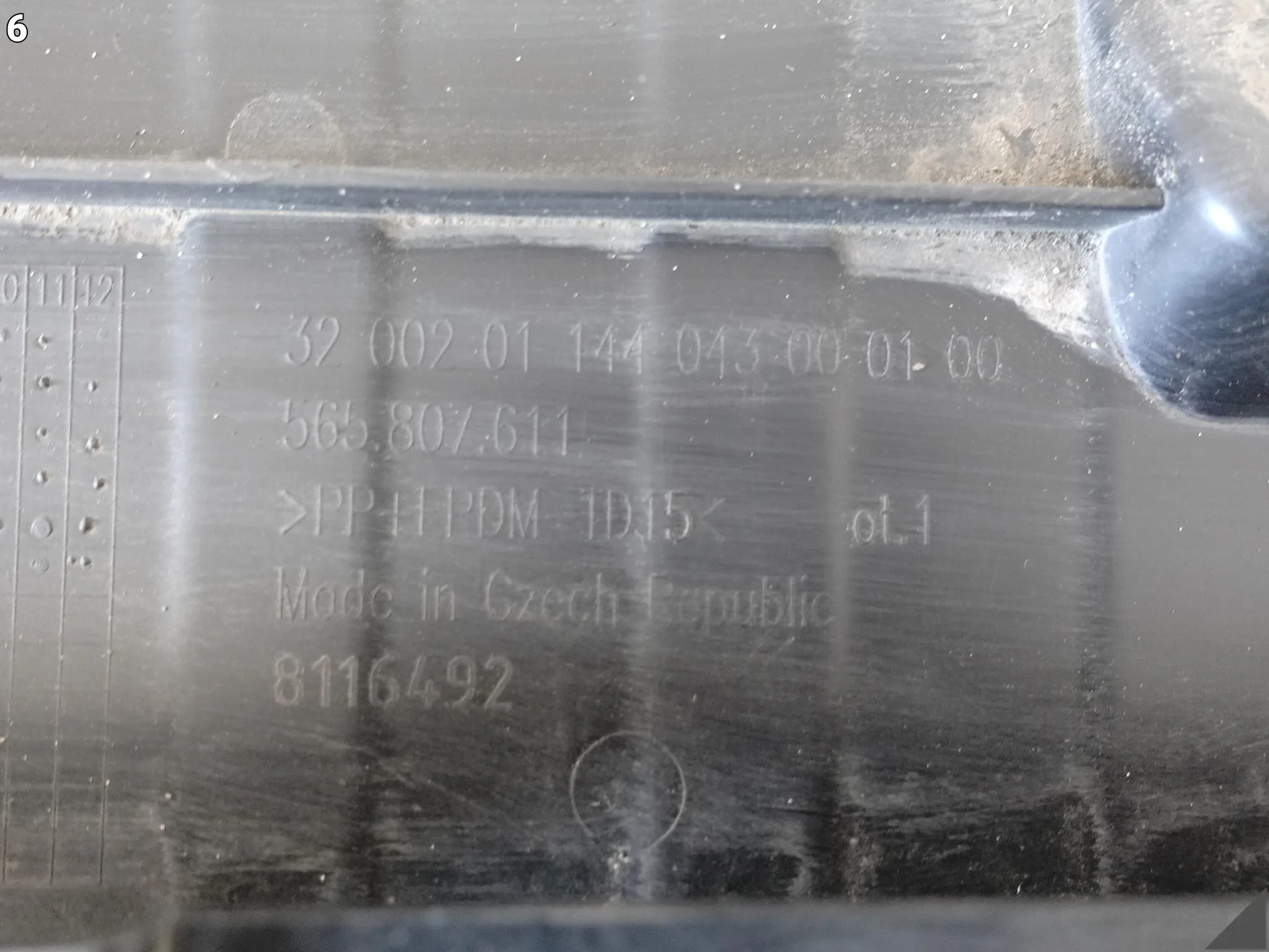 SKODA KODIAQ I 1 565 16-24 PŁYTA DOLNA OSŁONA SILNIKA ZDERZAK PRZÓD 3aa37a53f6b825252588affb693ad1c1