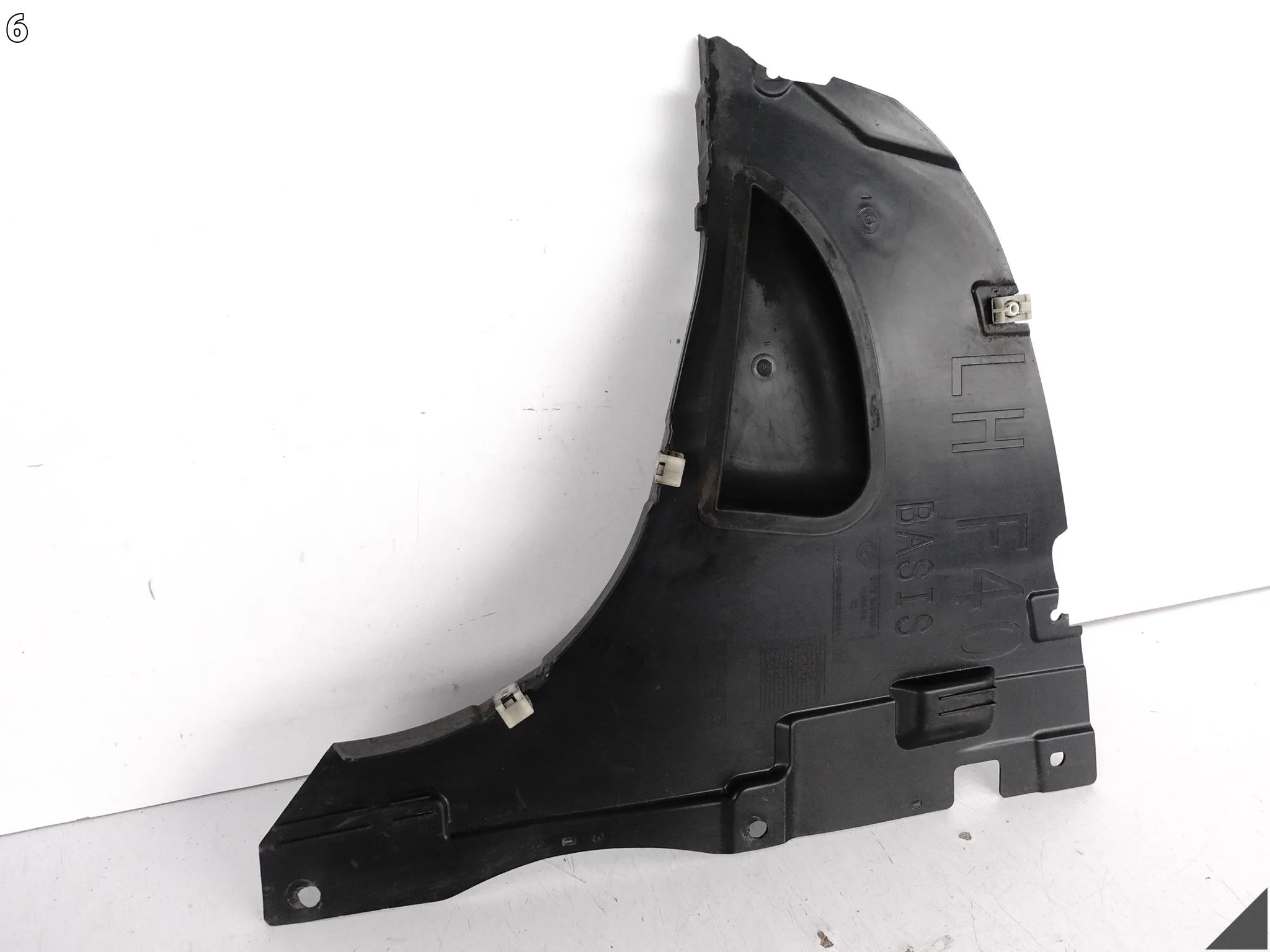 BMW 1 F40 19-24 OSŁONA DOKŁADKA NADKOLE POSZYCIE WNĘKI KOŁA PRZÓD LEWA a4ee9bb7788816242a4cd45bd57a4cff