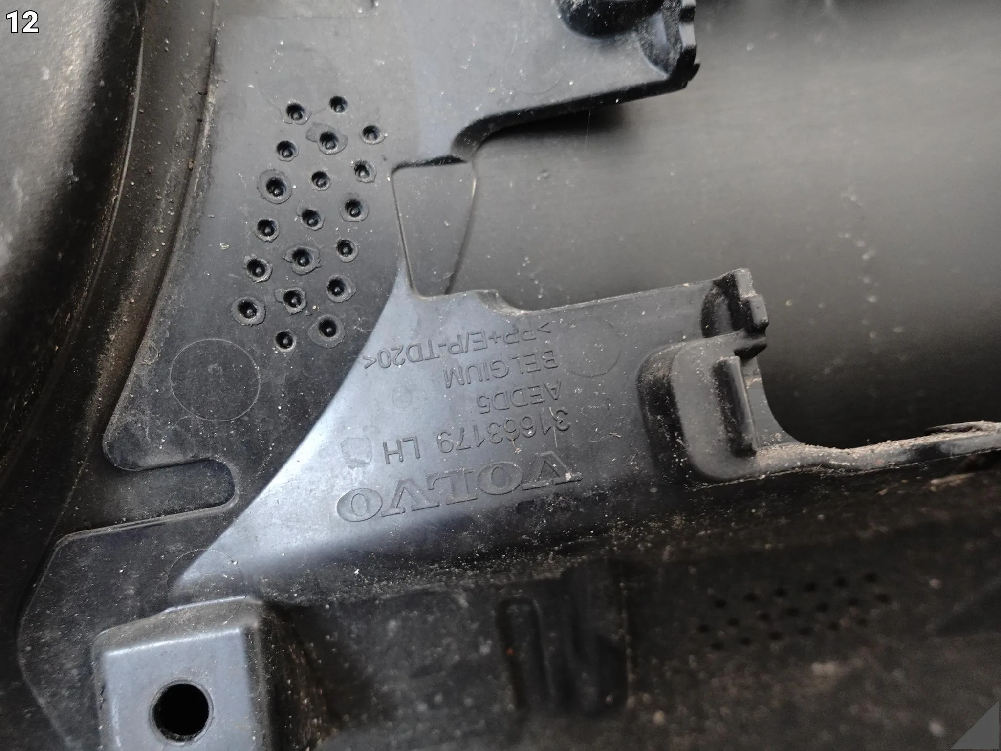 VOLVO V90 LIFT 20-25 ZDERZAK BUMPER TYŁ (6 x PDC) 32293184 96e4baa1d275196ba83a78b8800cc9ef