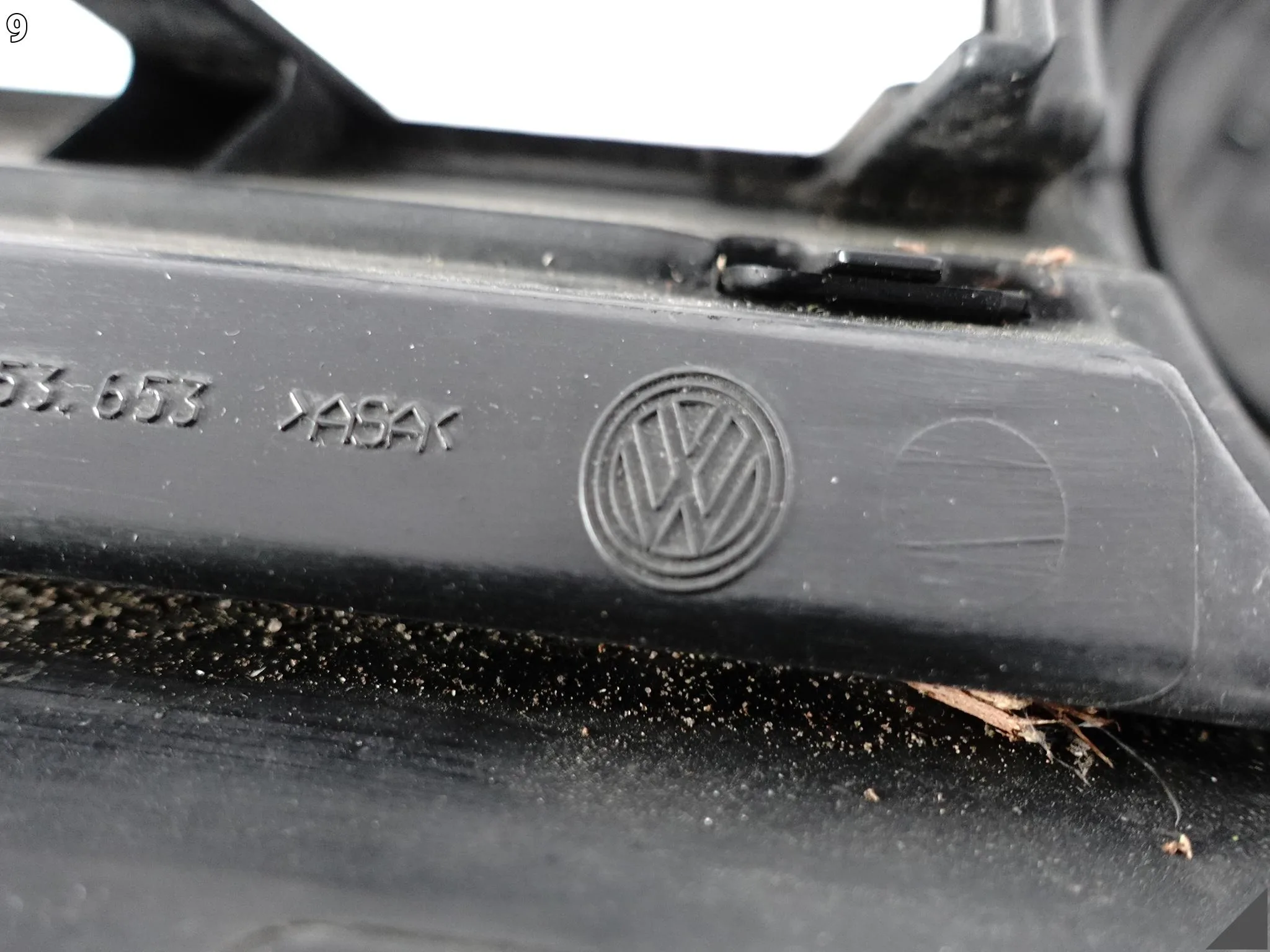 VW GOLF VII 7 5G0 12-16 GRILL ATRAPA KRATKA EMBLEMAT W ZDERZAK PRZÓD 087c97139d36e6d3913a10699c315e51