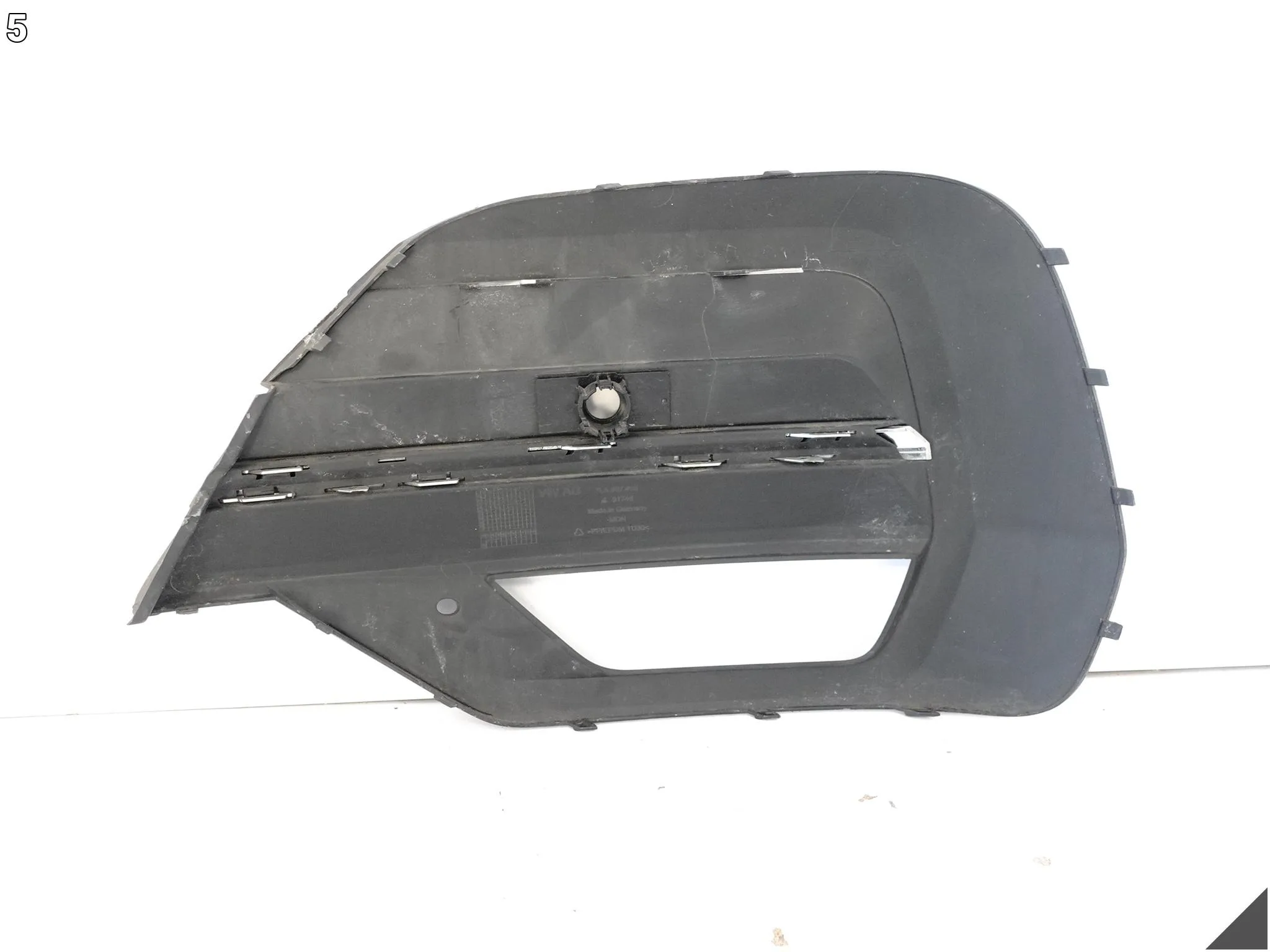 VW T6 T6.1 MULTIVAN LIFT 7L1 19-23 KRATKA ATRAPA W ZDERZAK PRZÓD PRAWY PDC 08ba97576839841703260e8168a3589b