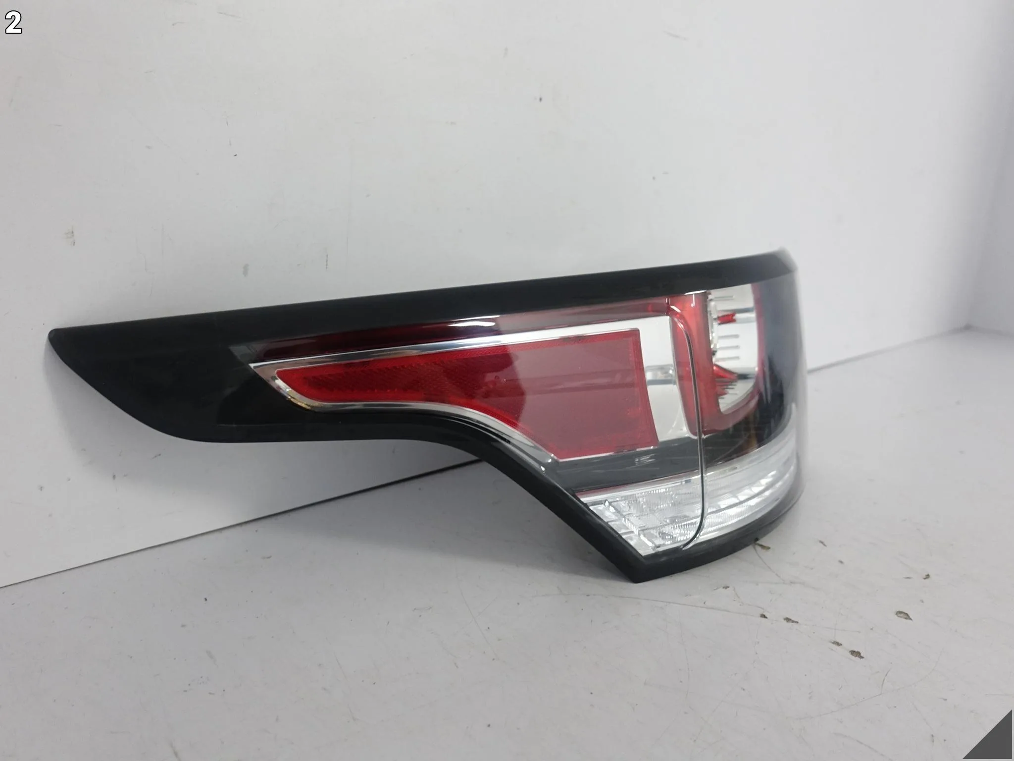 RANGE ROVER SPORT II L494 13-18 LAMPA LED W BŁOTNIK TYŁ LEWA 687e3979ff228b4b21def78b4a4cdfe7