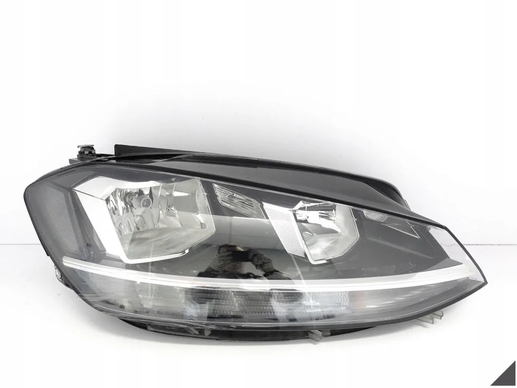 VW GOLF VII 7 5G0 LIFT 17-20 LAMPA ZWYKŁA HALOGEN H7 + LED PRAWA PRZÓD EU 856330af25d5f612563f3025df76fb8b