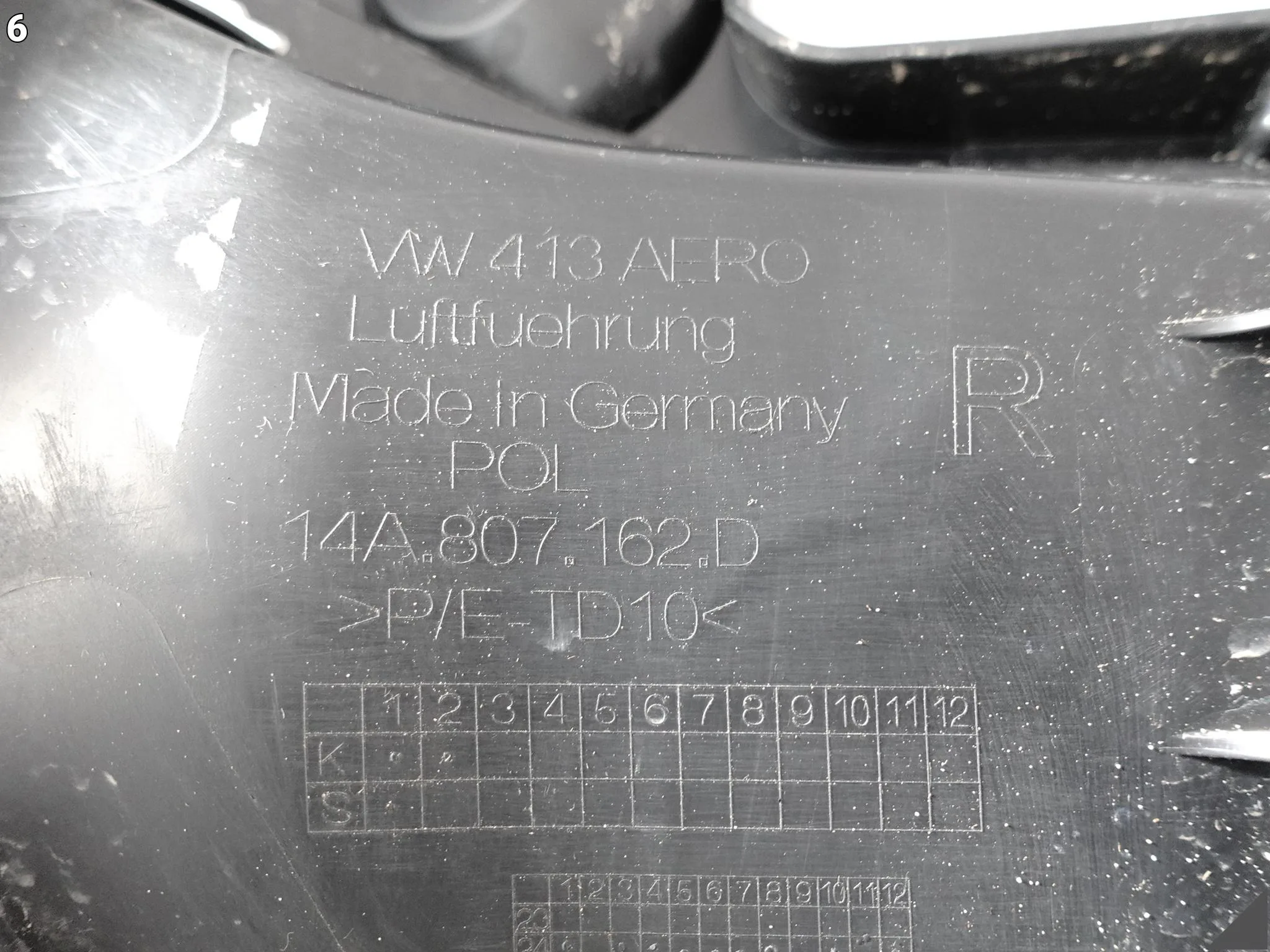 VW ID7 ID.7 14A 23- ŚLIZG MOCOWANIE WSPORNIK W ZDERZAK PRAWY PRZÓD 632ffdc06cf0dedd3782156e2ae9796d