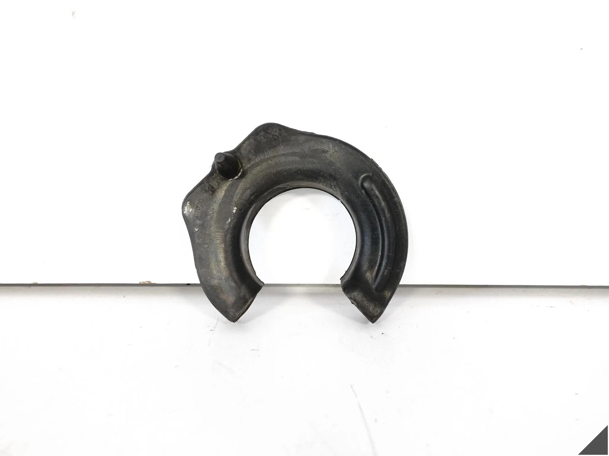 BMW F20 F22 F30 F32 F33 F87 F80 F82 PODKŁADKA SPRĘŻYNY ZAWIESZENIA TYŁ L=R ac4046a417d4f6958a822ee7f6097844