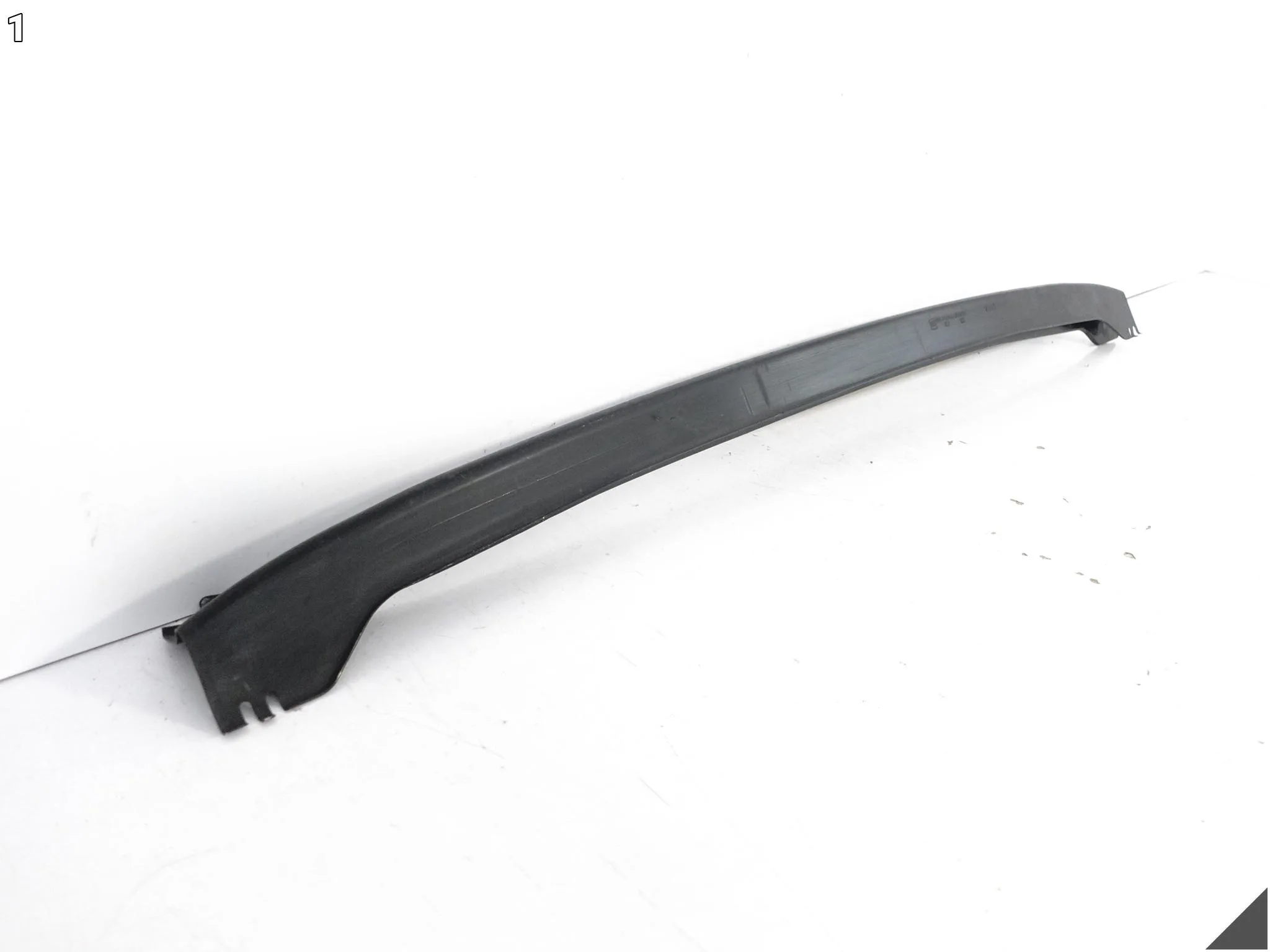 SEAT CUPRA ATECA 575 16-20 DOLNA BELKA WSPORNIK WZMOCNIENIE ZDERZAK PRZÓD 11112463d094da2c38d53408468a659f