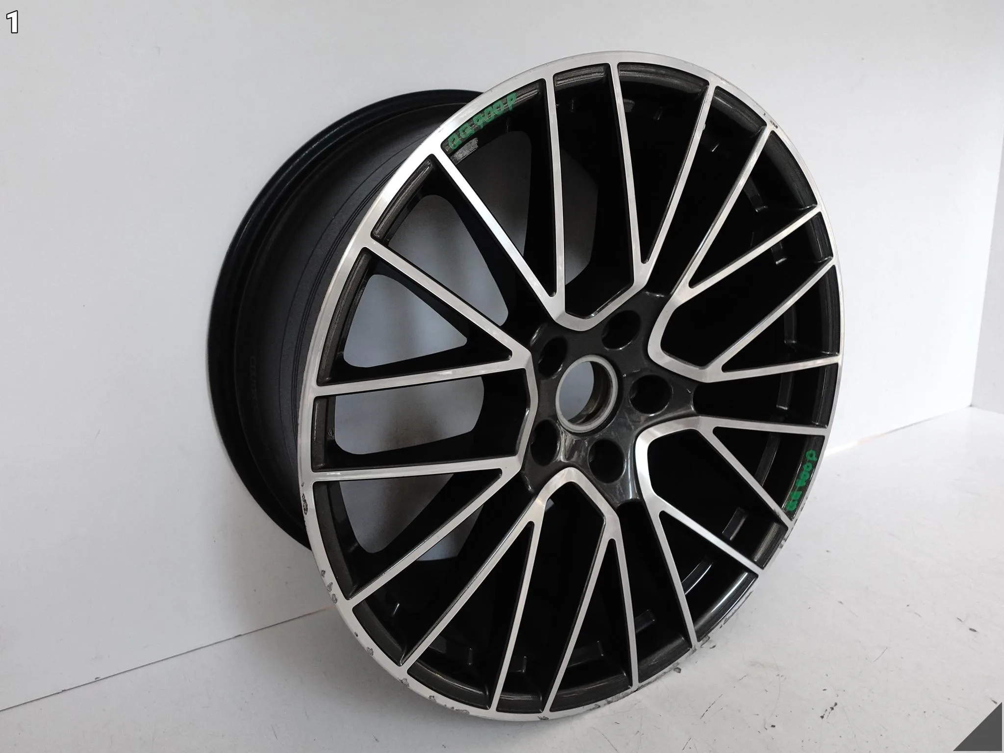 PORSCHE CAYENNE E3 9Y3 COUPE RS SPYDER DESIGN FELGA 11X21 ET49 5X130 96fa8b4f43d0418dba7a7a51c678aa9b
