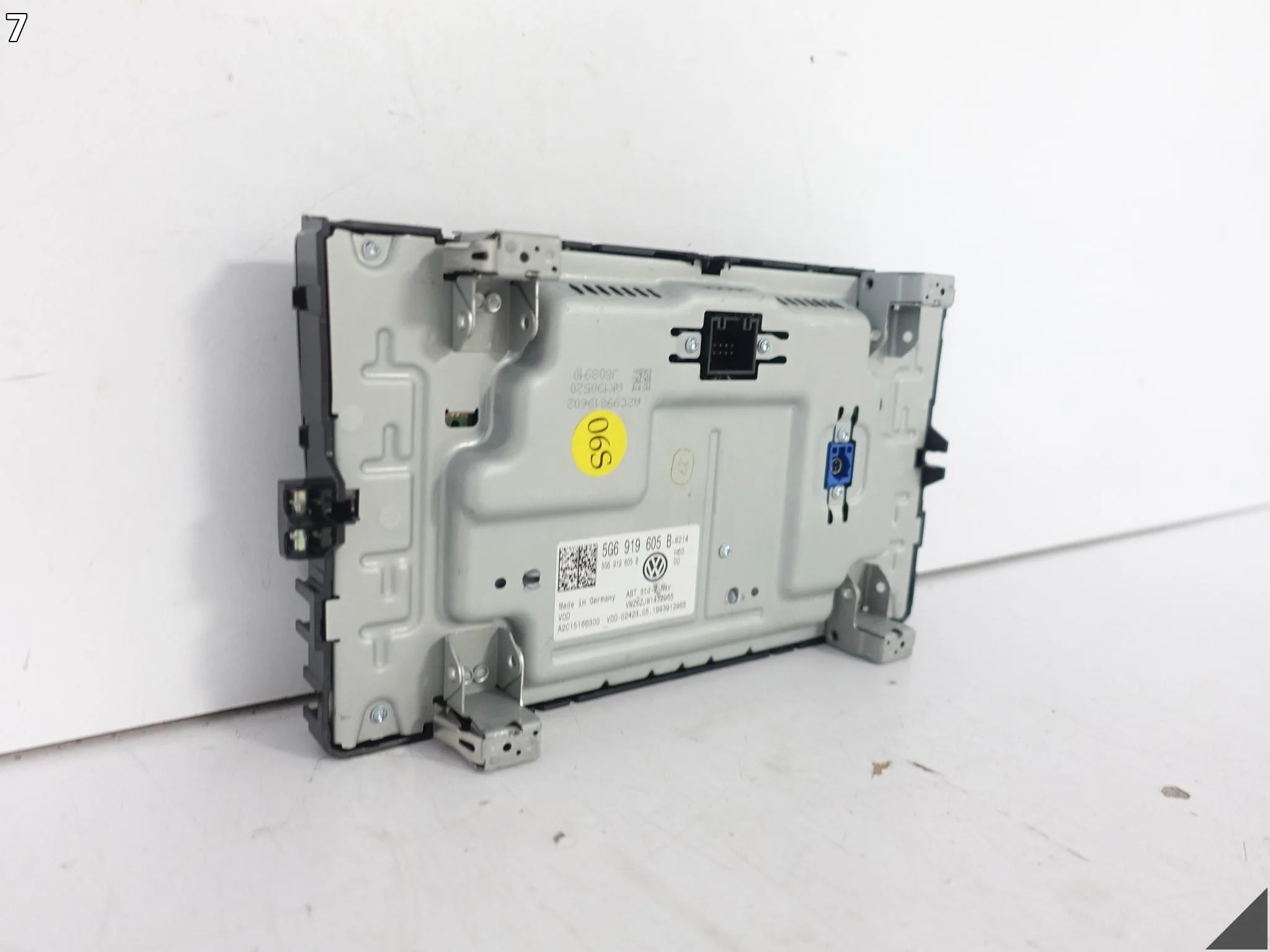 VW GOLF 7 VII 5G0 5G6 TIGUAN 5NA PASSAT B8 3G0 MONITOR WYŚWIETLACZ LCD f69a4e37d8a315f6b50db12f95408bbe