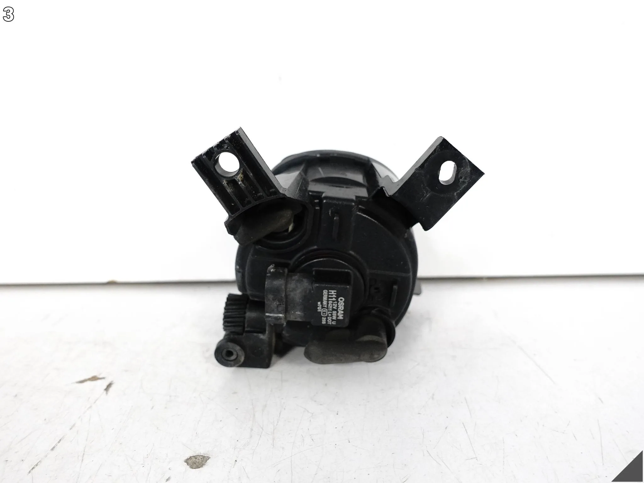 AUDI A4 S4 B7 S-LINE 8E0 04-07 LAMPA PRZECIWMGIELNA HALOGEN LEWY PRZÓD 6b3c727998c9a91b92d8a0a6c44cb828