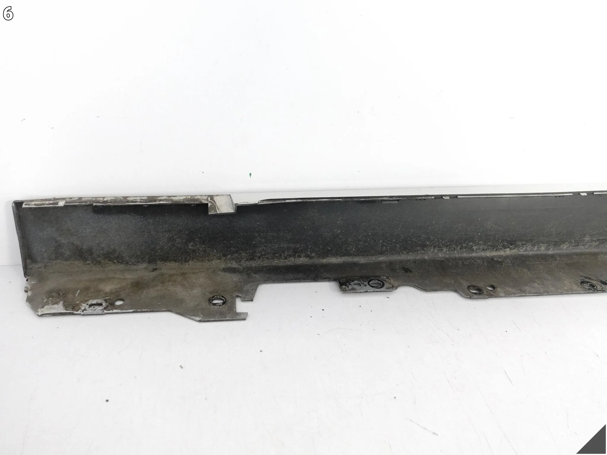 BMW 3 F30 F31 LCI LIFT 11-18 PRÓG LISTWA OSŁONA NAKŁADKA PROGOWA PRAWA 54d37f28effcf57029e4c0f07805fe92