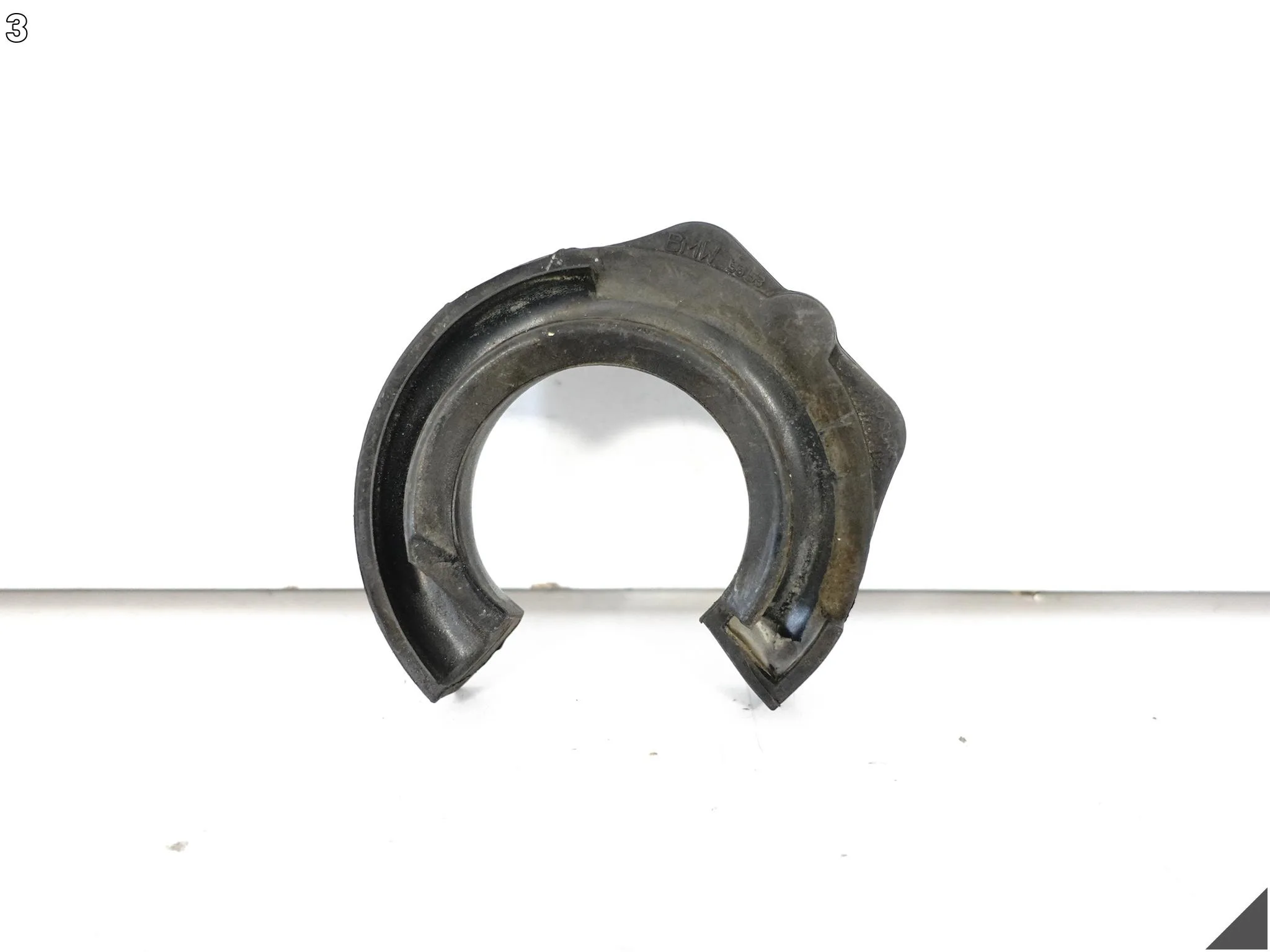 BMW F20 F22 F30 F32 F33 F87 F80 F82 PODKŁADKA SPRĘŻYNY ZAWIESZENIA TYŁ L=R 9300611b3b1dc63f5a22524552206c47