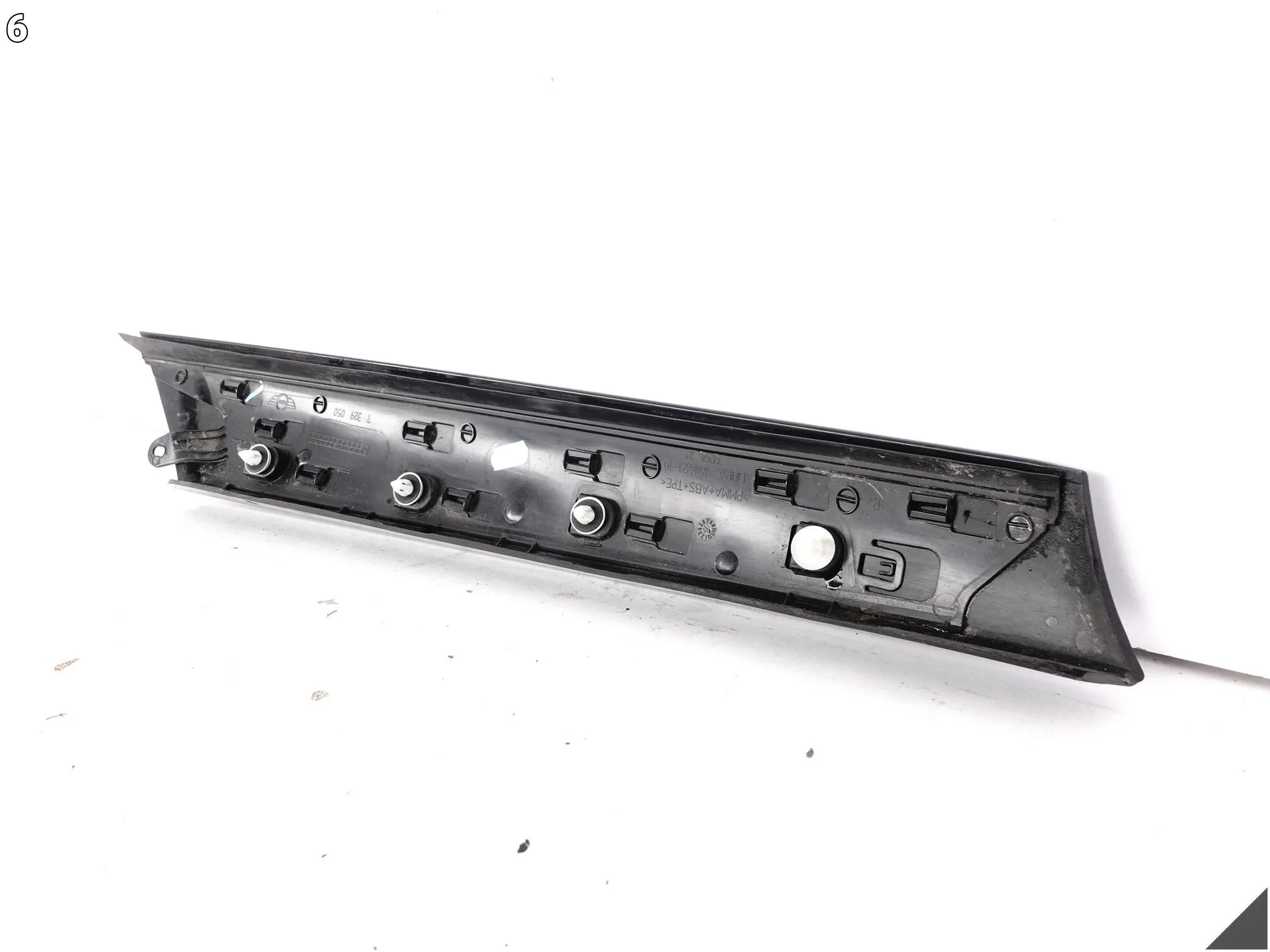 MINI COOPER F55 LIFT LCI 13-24 ZEWNĘTRZNA LISTWA OSŁONA SŁUPEK A PRAWA ff58b593ec13db049973db45924015bb