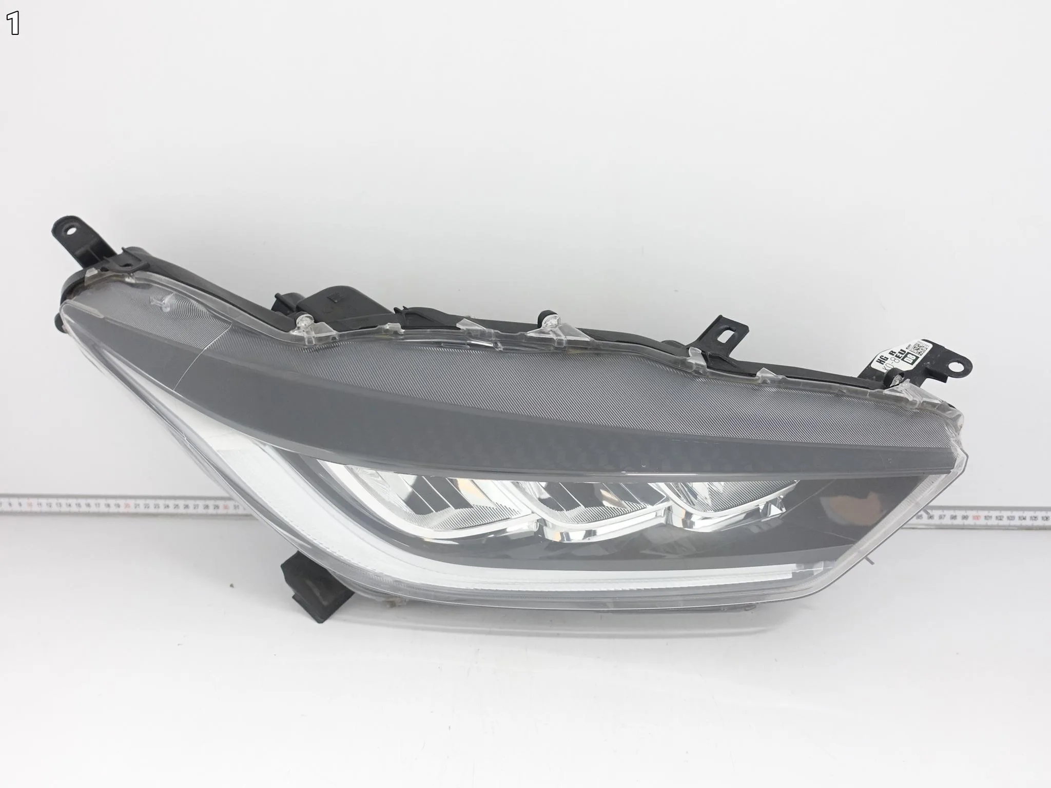 TOYOTA YARIS IV (4 GENERACJA) XP210 GR 20- LAMPA FULL LED PRAWA PRZÓD EU 235fe4f779a33e8754df1e9749850d4c
