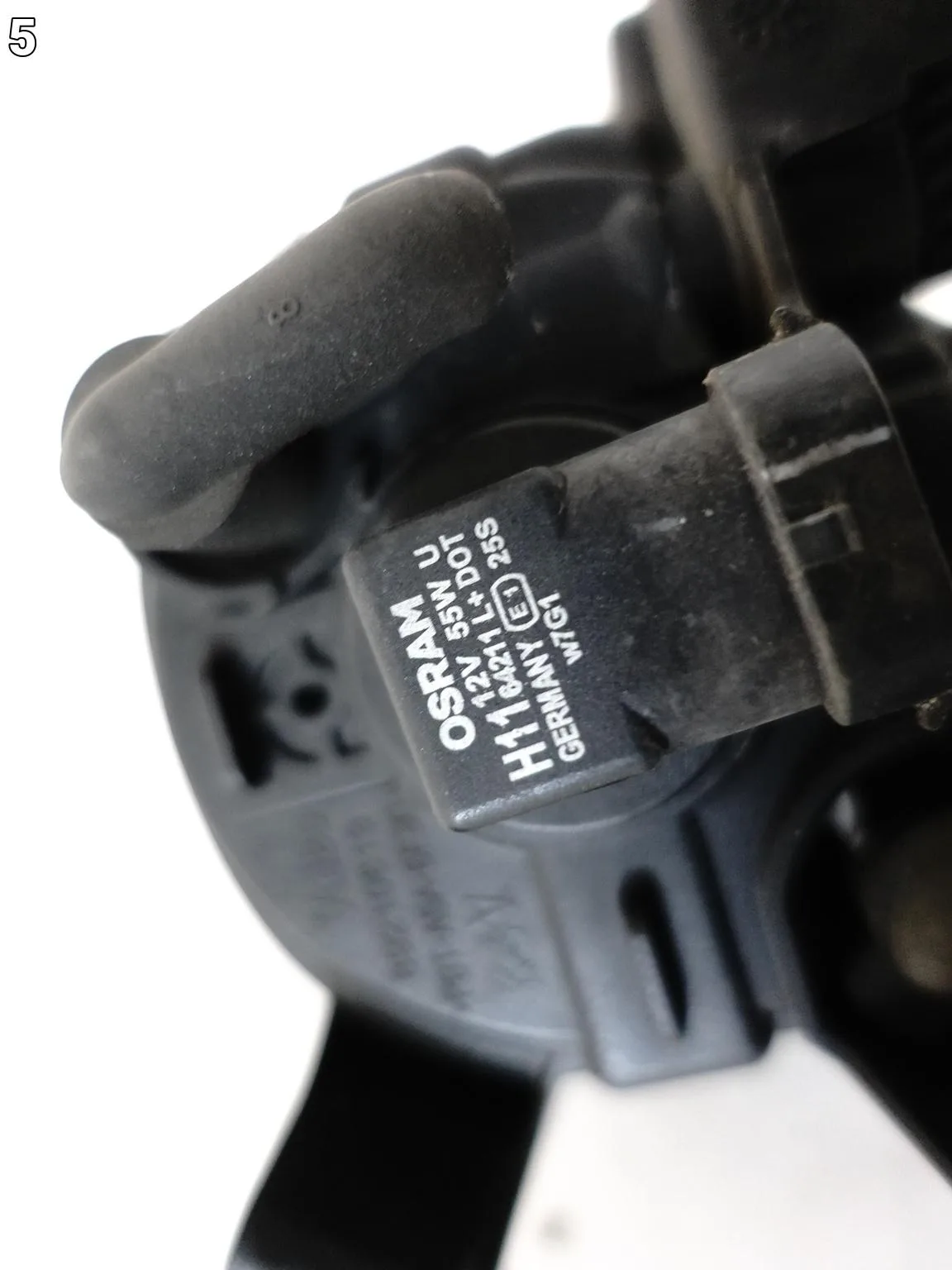 AUDI A4 S4 B7 S-LINE 8E0 04-07 LAMPA PRZECIWMGIELNA HALOGEN LEWY PRZÓD 963115bc4b1907ebdd3fbd3ae7a9a1a5