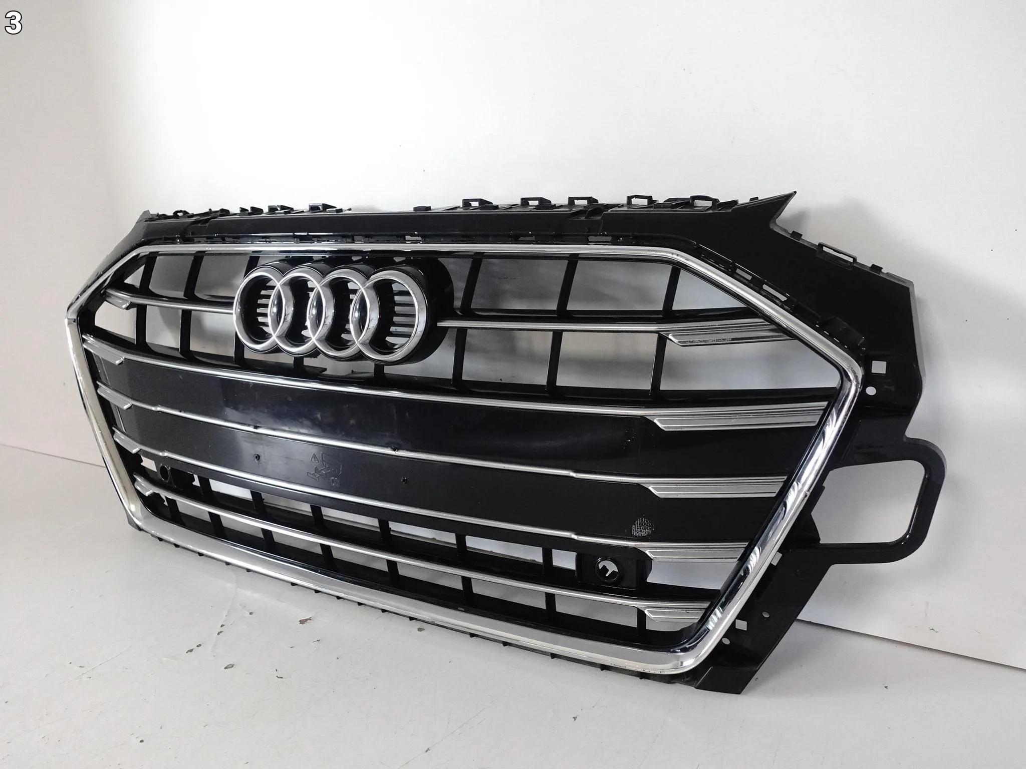 AUDI A4 B9 8W0 LIFT 19-24 ZWYKŁY / BASIS GRILL ATRAPA W ZDERZAK PRZÓD PDC ca9c4372e398dc2b10bfb9156de24a45