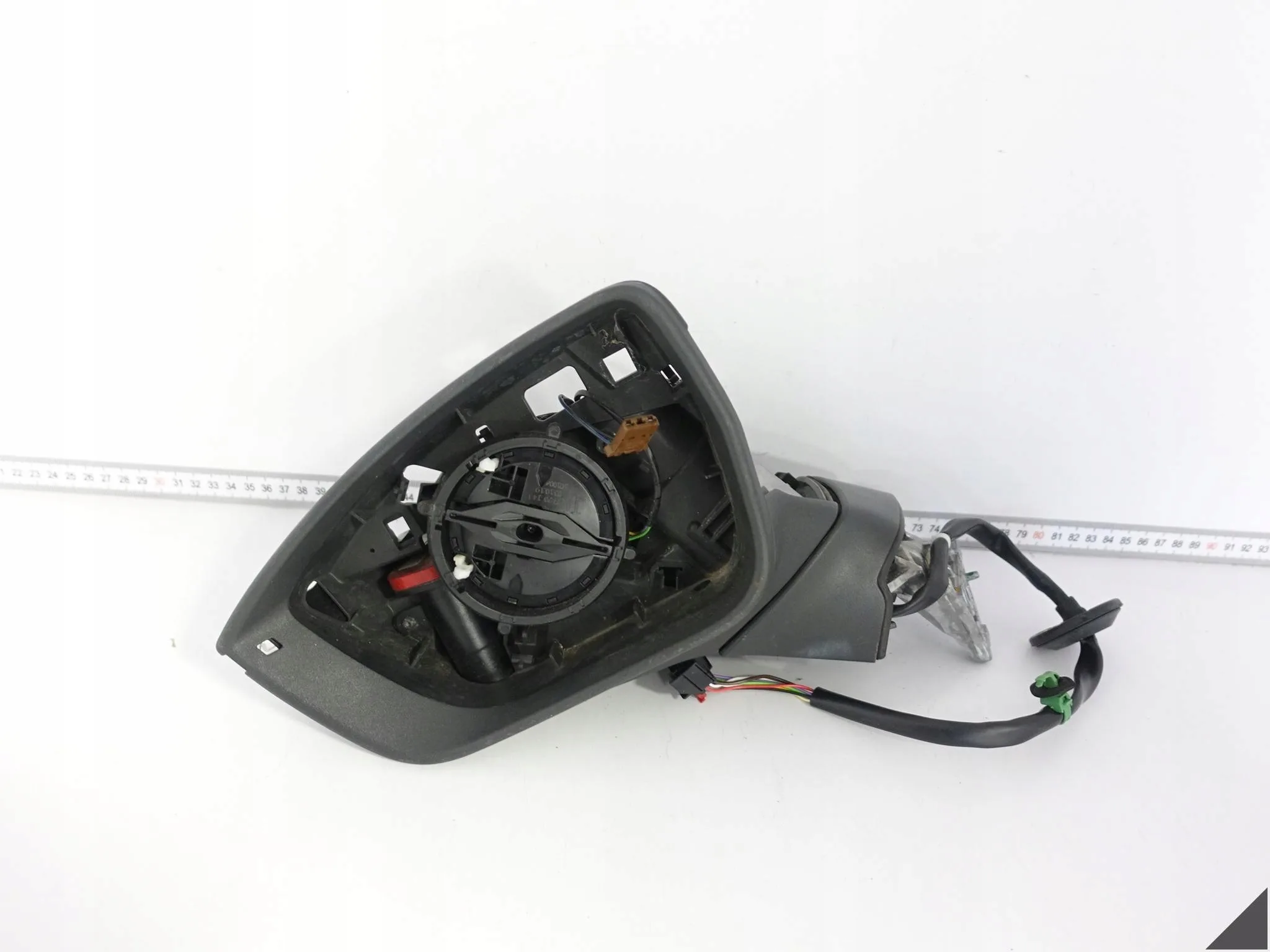 SEAT TARRACO 5FJ LUSTERKO LEWE ZEWNĘTRZNE STELAŻ 9 PIN EU d8470f6cda683f97bae06ba7e6b2176a