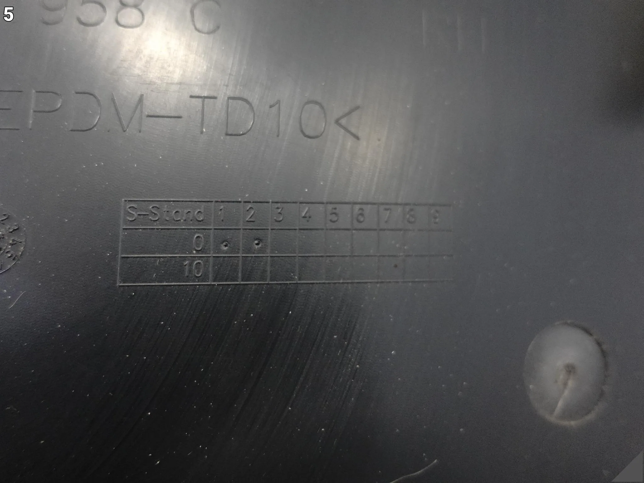 VW ID7 ID.7 14A 23- NADKOLE POSZYCIE WNĘKI KOŁA OSŁONA PRAWE PRZÓD 03b78ed9b54f78b7c25a2fc2e3541554