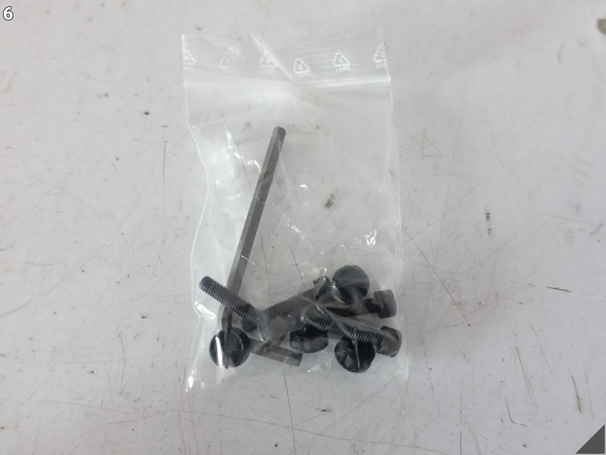 VW SKODA AUDI SEAT UCHWYT BAZA MONTAŻOWA DO SYSTEMU TRAVEL & COMFORT 817e909554158675a336ef6d70312eae