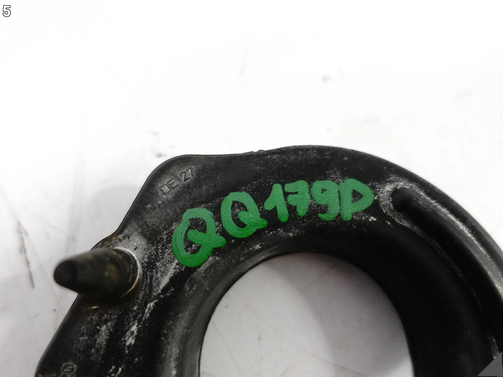BMW F20 F22 F30 F32 F33 F87 F80 F82 PODKŁADKA SPRĘŻYNY ZAWIESZENIA TYŁ L=R 078fcb16283c0670a480fa1806be730a