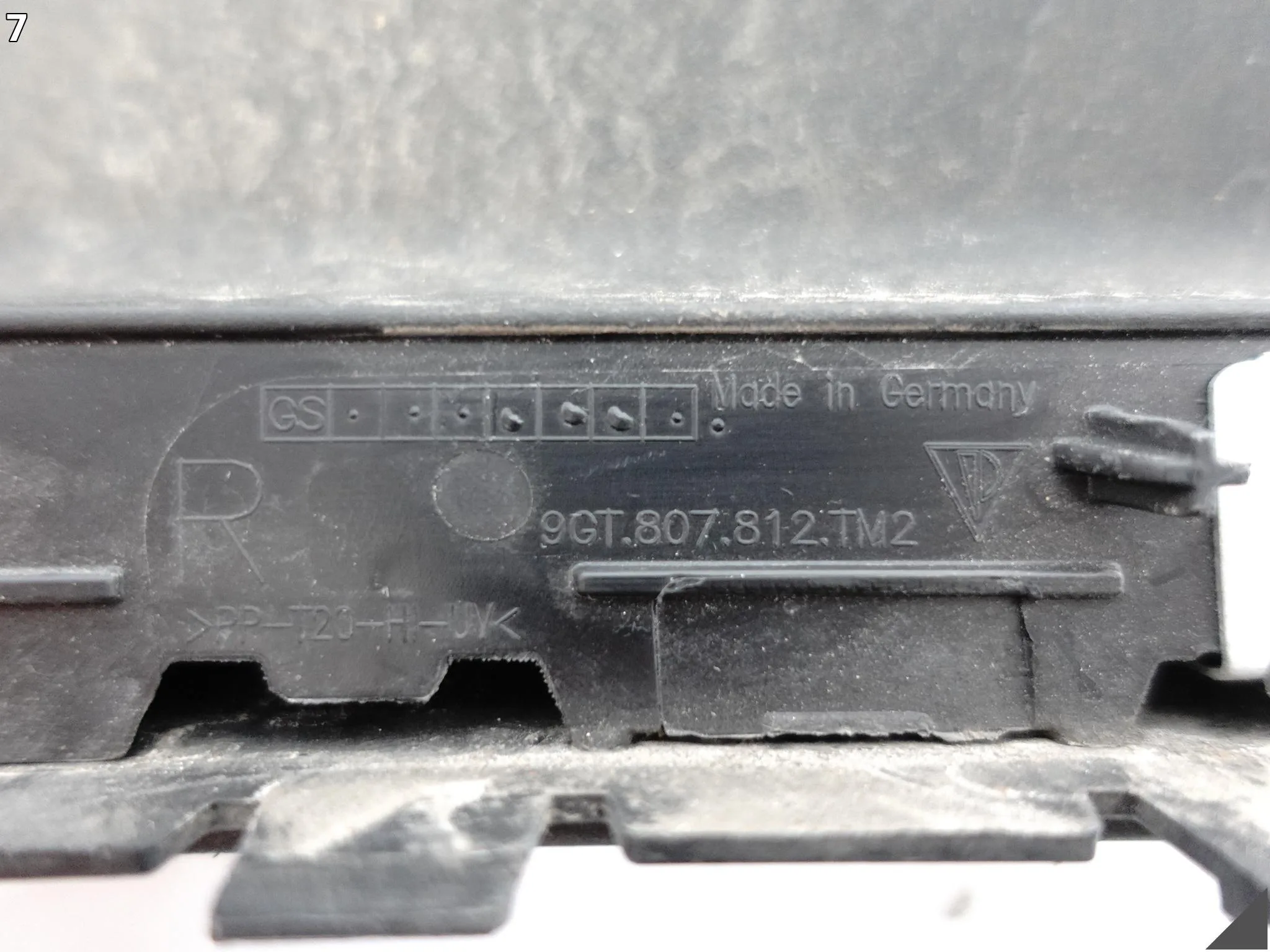 PORSCHE 911 992 9GT GT3RS GT3 RS 21- DOKŁADKA SPOILER W ZDERZAK TYŁ PRAWA e75543472fcc58175abc2ce68887fcaa