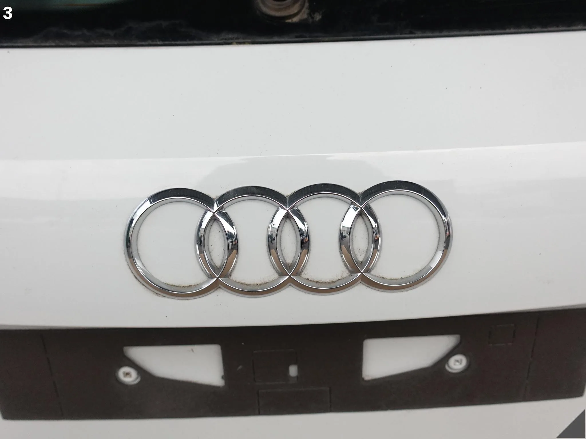 AUDI Q3 83A F3 SUV 18-25 KLAPA POKRYWA BAGAŻNIKA SZYBA KOLOR S9R LS9R 24KM 01c7587f374381718f669f58c95001a5