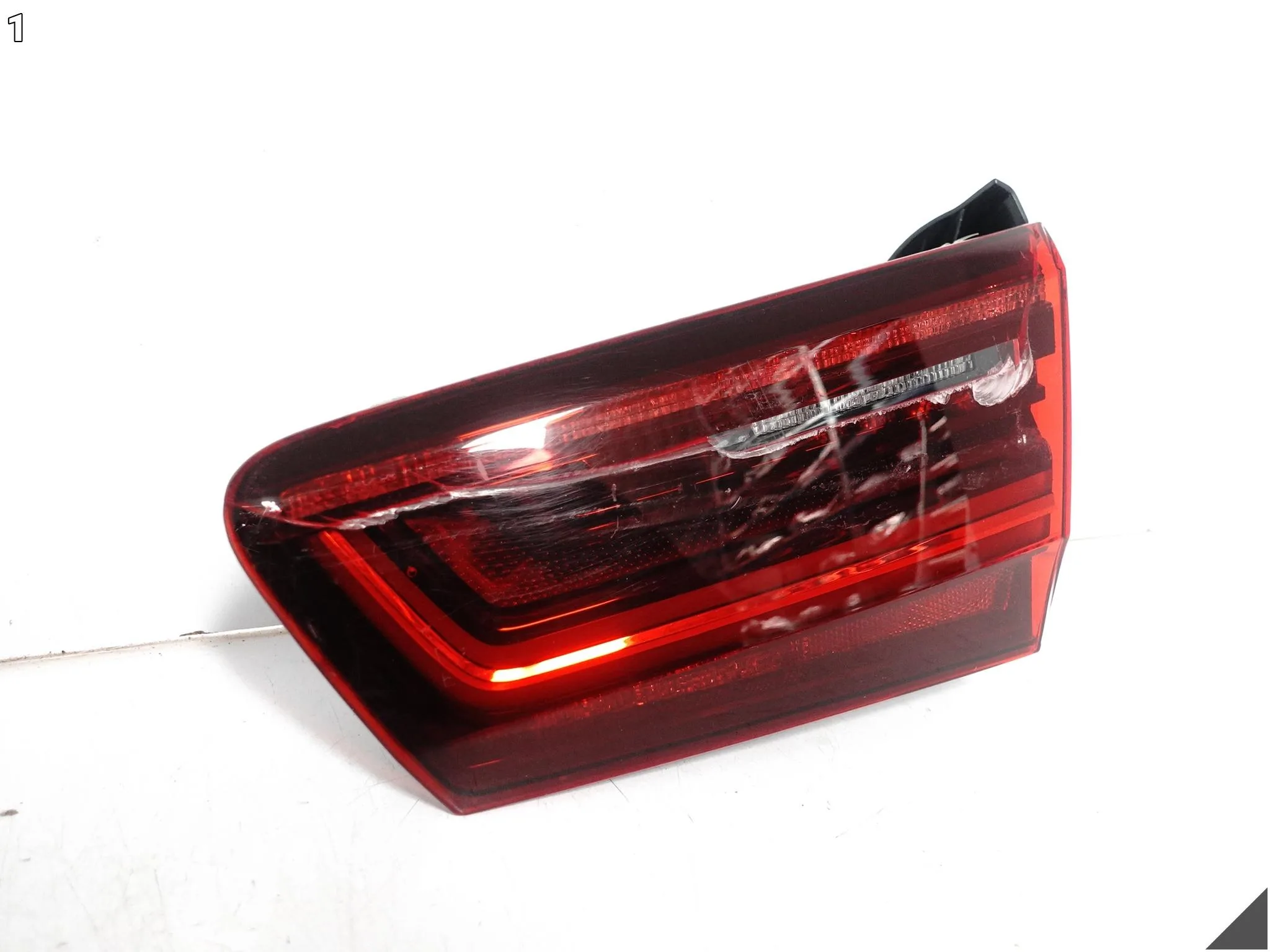 AUDI A6 S6 C7 4G5 4G0 SEDAN LIFT 14-18 LAMPA LED W KLAPĘ PRAWA TYŁ EUROPA 71f598d42a7689306a058b06ce774548